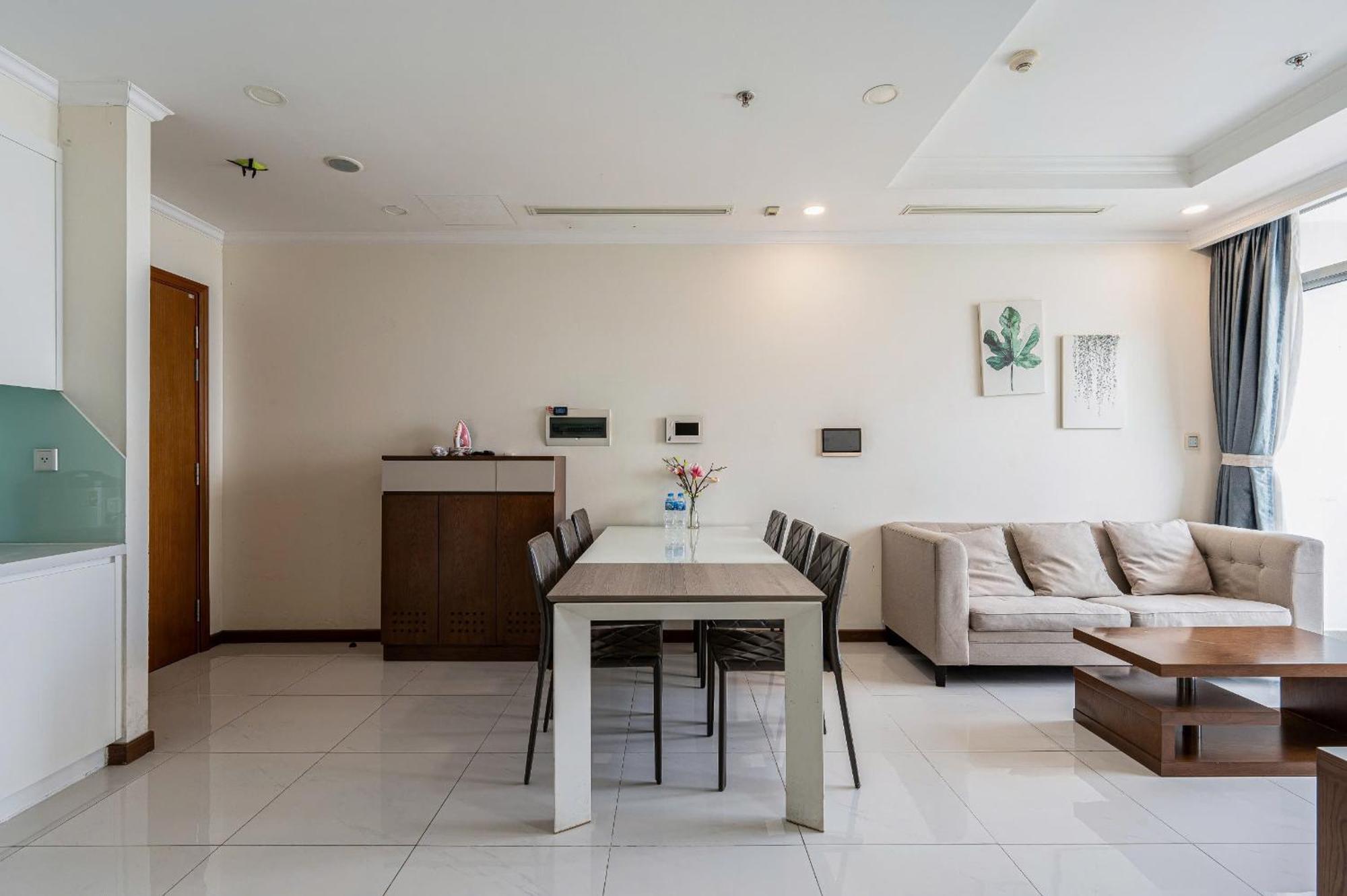Vinhomes Landmark Luxury Since 2025 Apartment