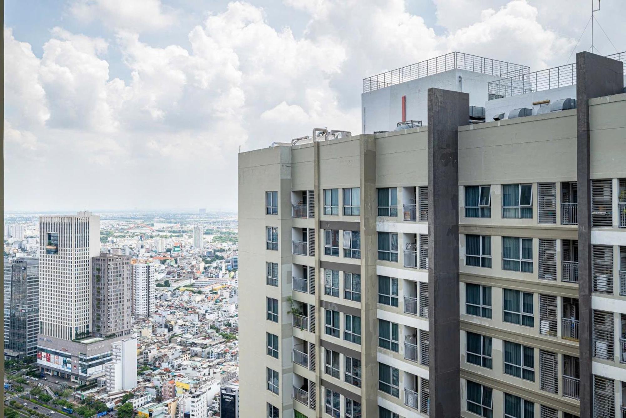 Vinhomes Landmark Luxury Since 2025 *