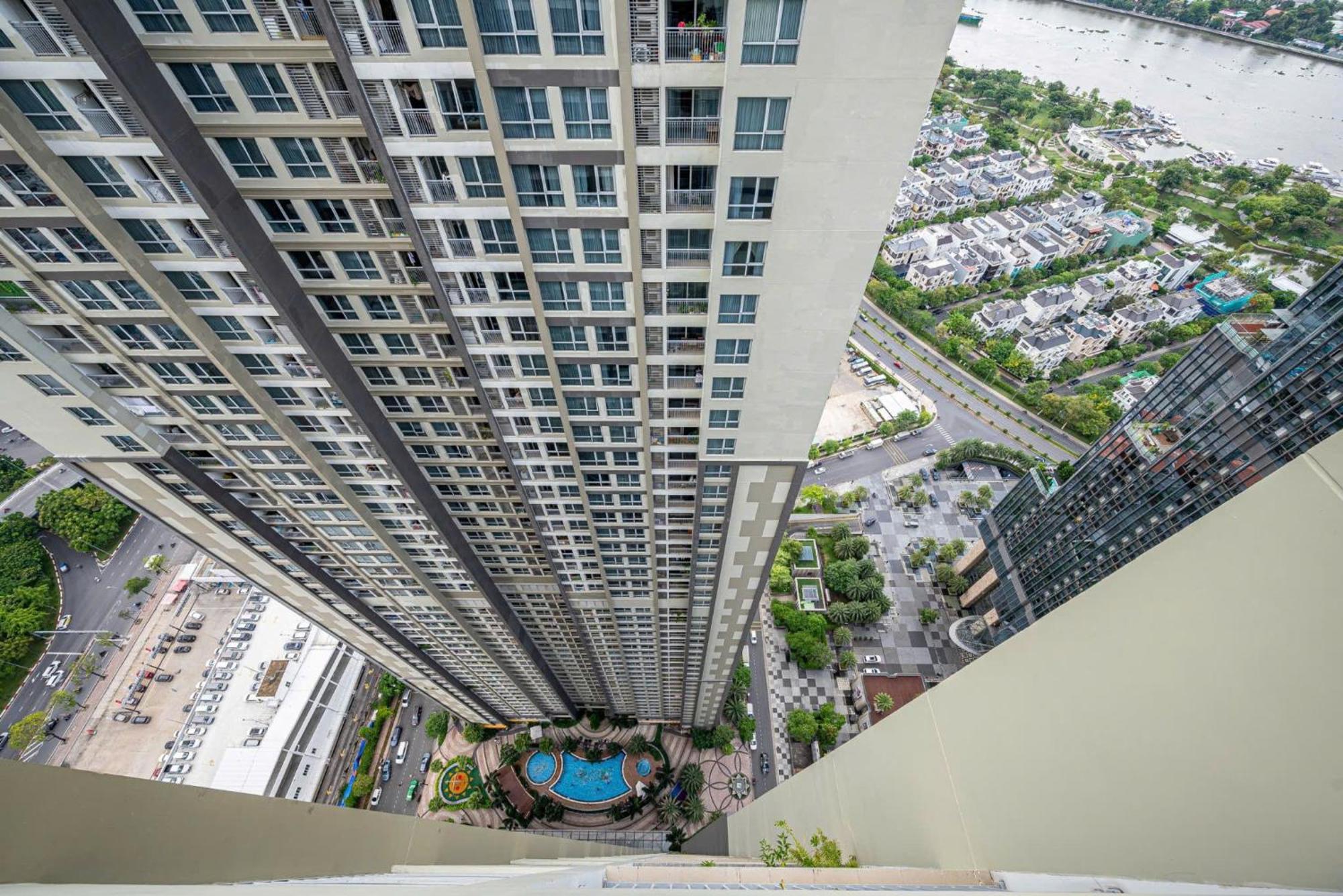 Vinhomes Landmark Luxury Since 2025 Apartment *