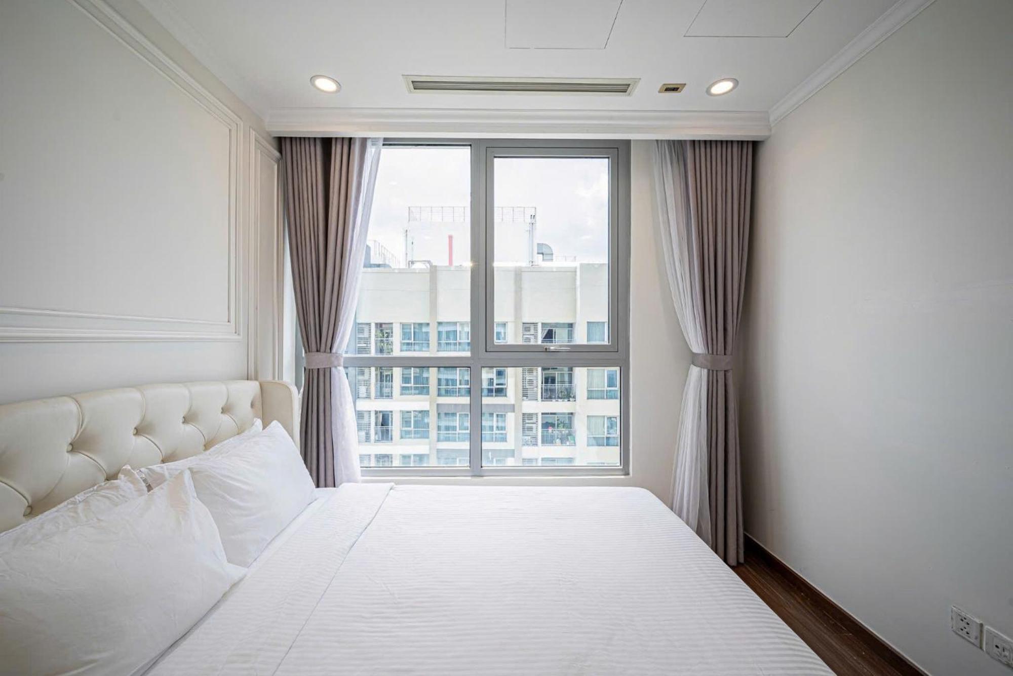 Vinhomes Landmark Luxury Since 2025 Apartment