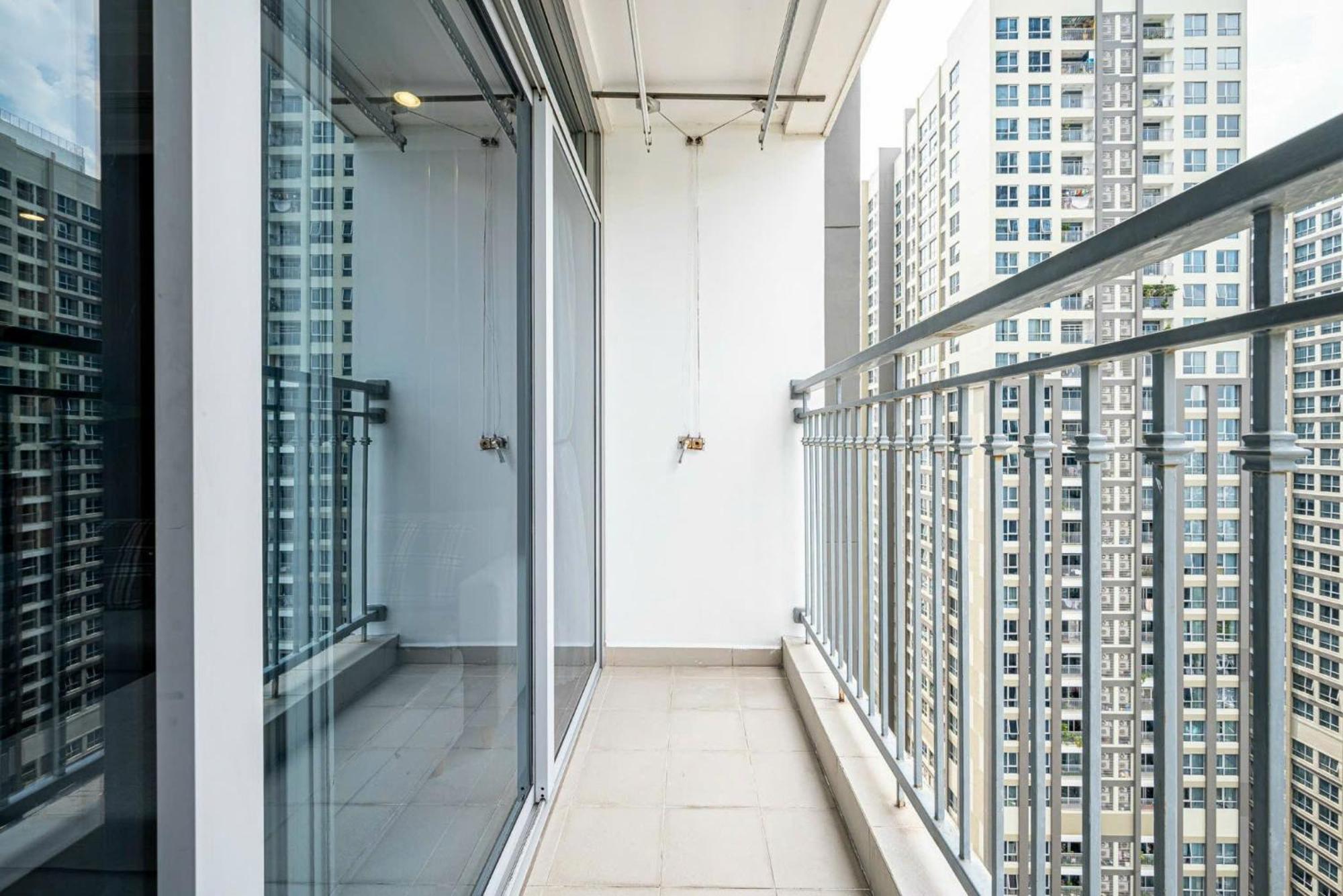 Vinhomes Landmark Luxury Since 2025 Apartment