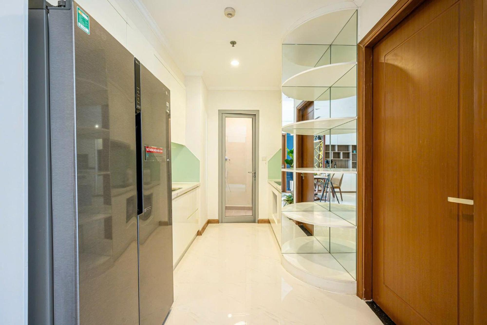 Vinhomes Landmark Luxury Since 2025 *