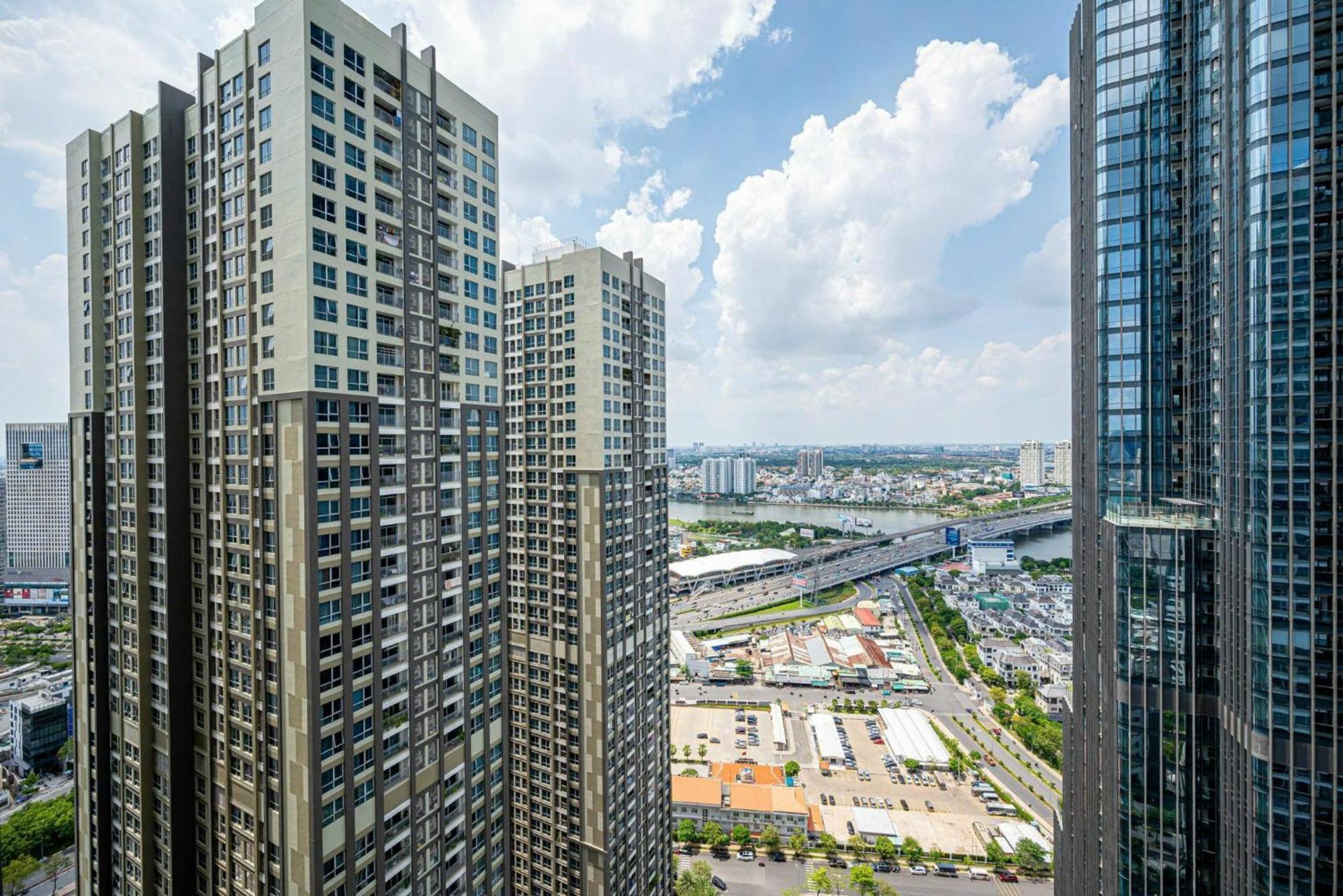Vinhomes Landmark Luxury Since 2025 Apartment