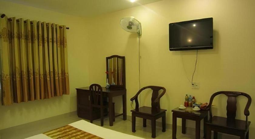 Nui Thanh Hotel 2*