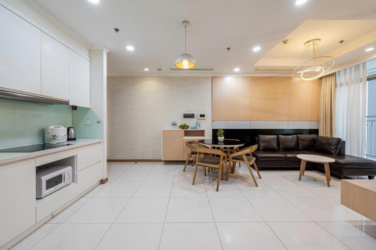 Vinhomes Park Aparthotel *