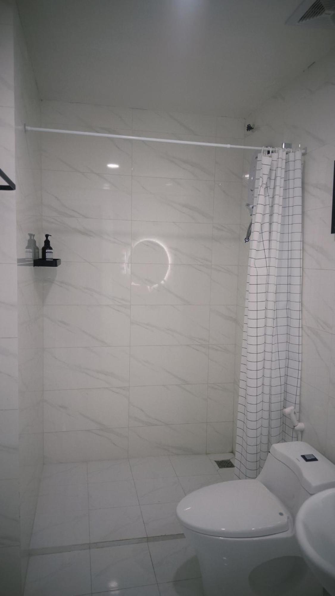 Full Duplex - With Private Pool - Gnite