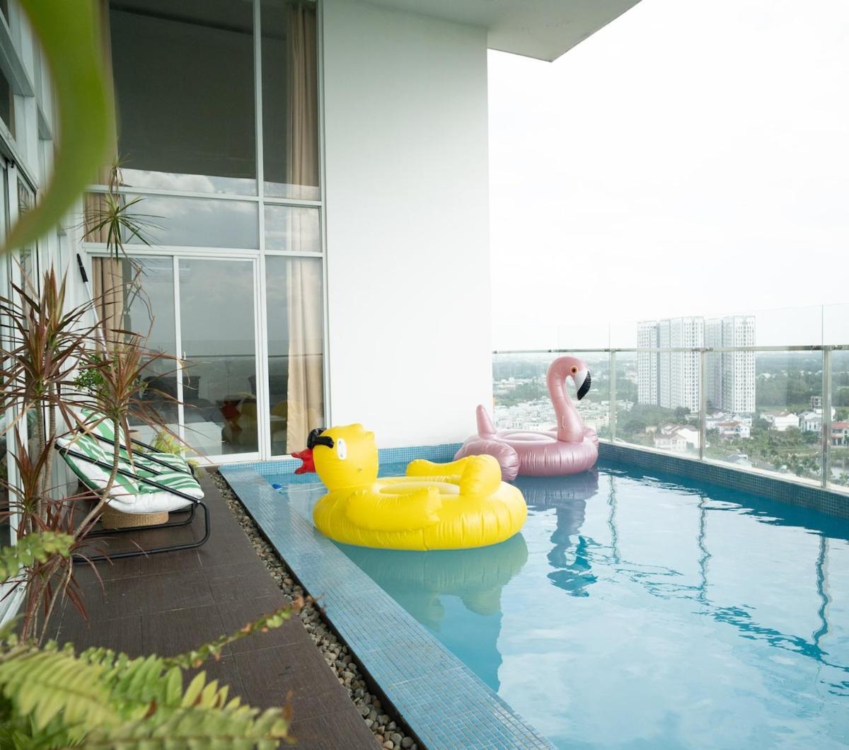 Full Duplex - With Private Pool - Gnite Apartment
