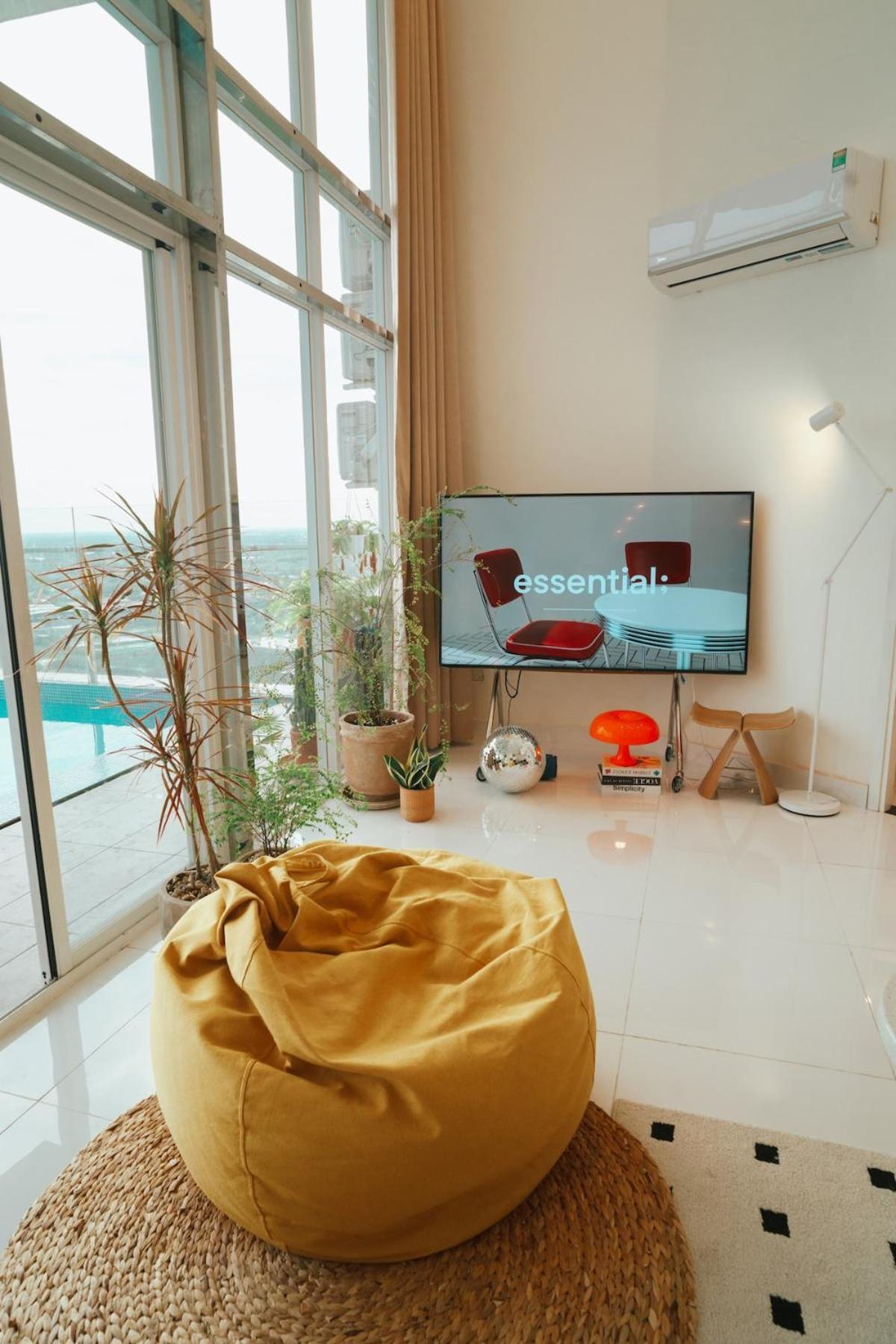 Full Duplex - With Private Pool - Gnite *