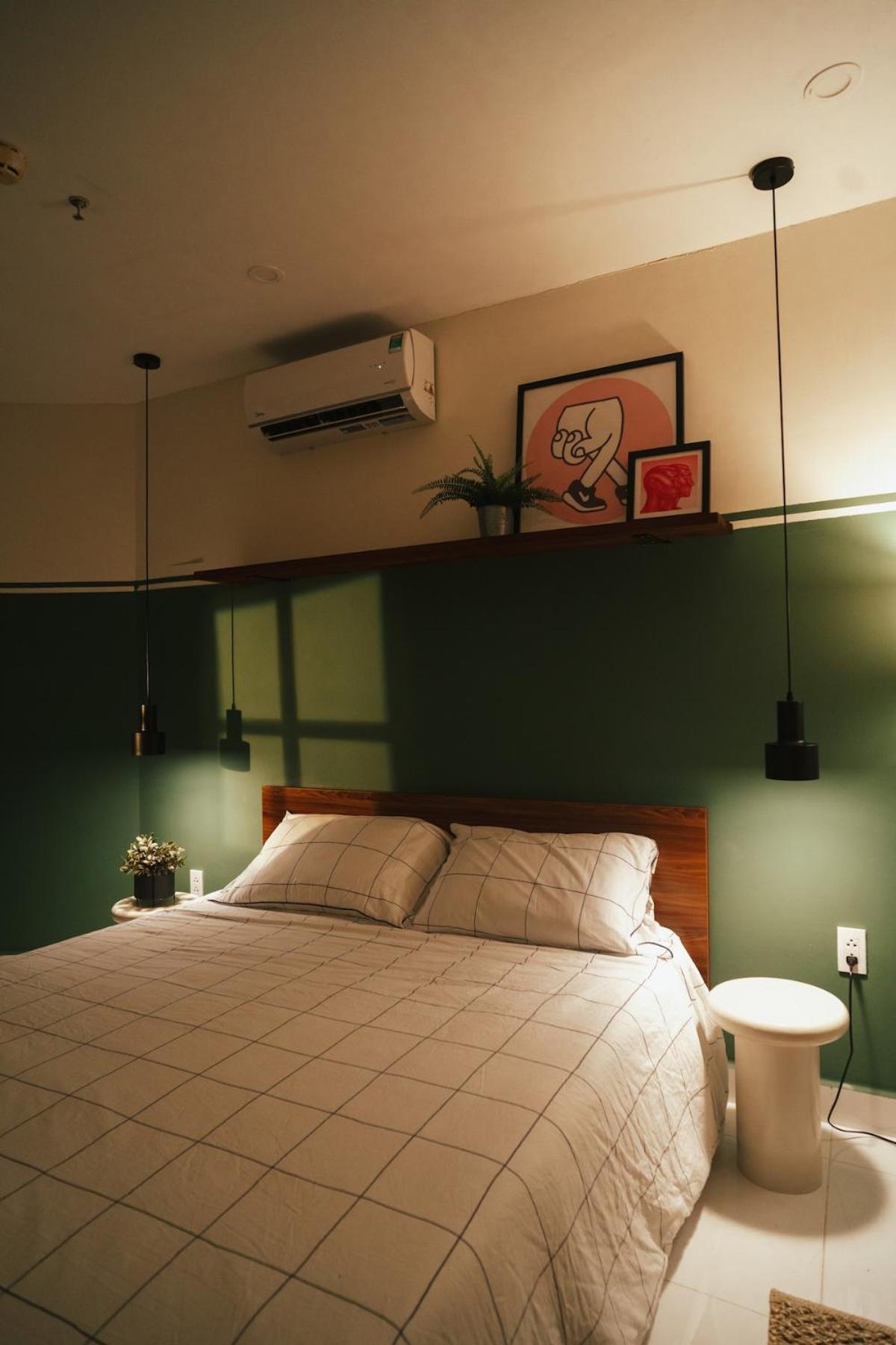 Full Duplex - With Private Pool - Gnite