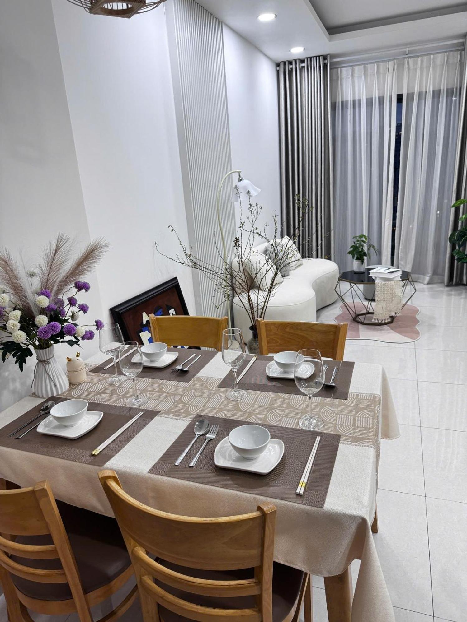 Apartment Lavida Plus, 2 Bedrooms In District 7