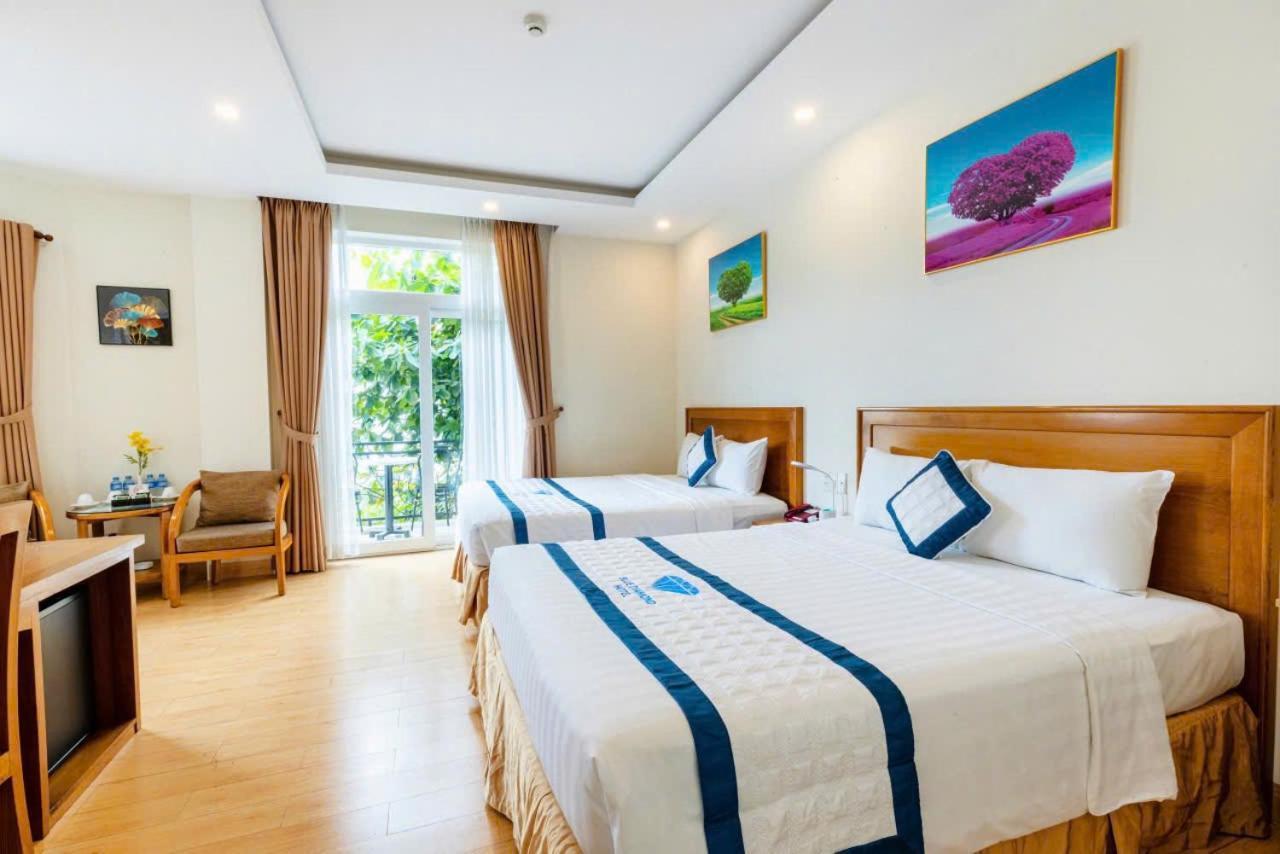 Blue Diamond Airport - San Bay Tan Son Nhat