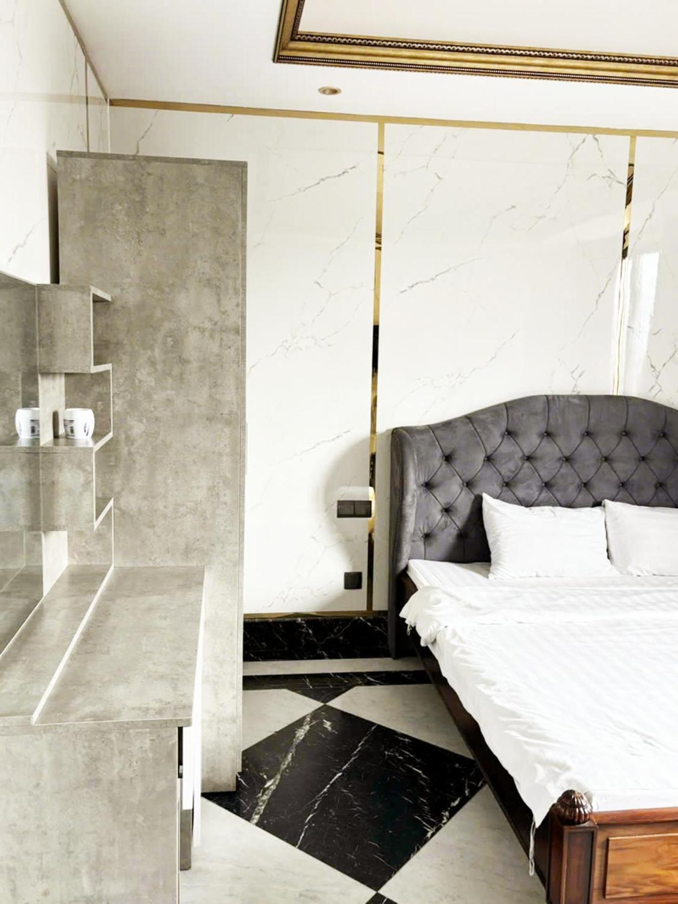 Sam Royal Aparthotel 4*