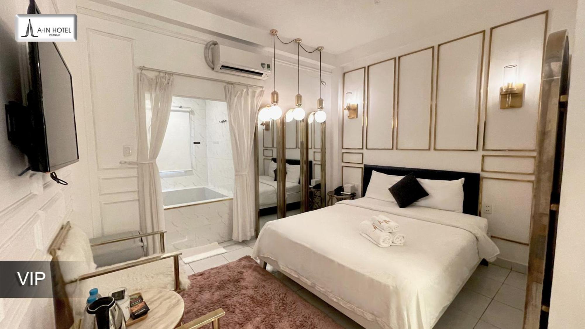 Hotel A In Glamour