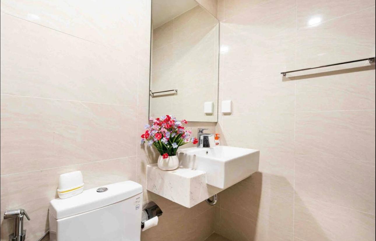 Saigon Royal - Simple Space - Hana
