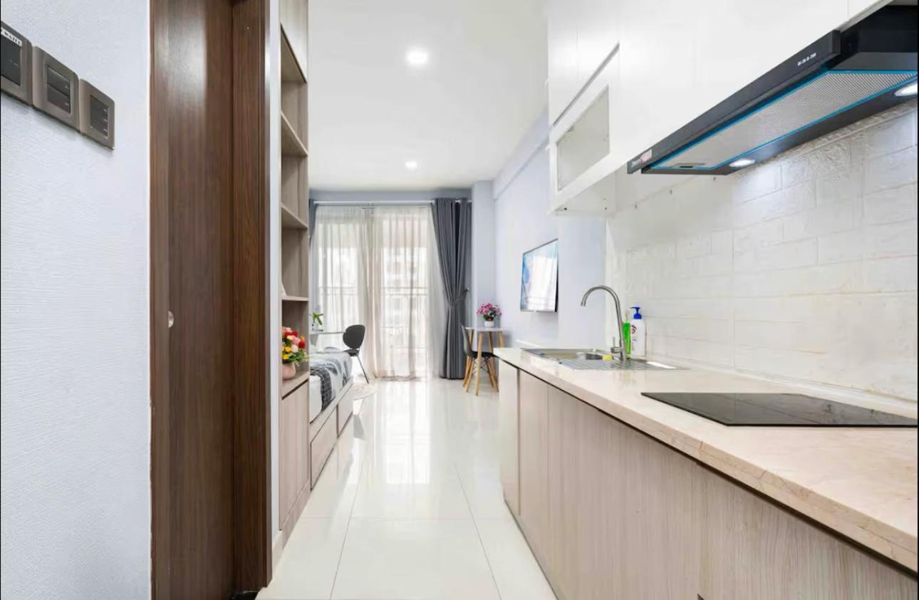 Saigon Royal - Simple Space - Hana Apartment *