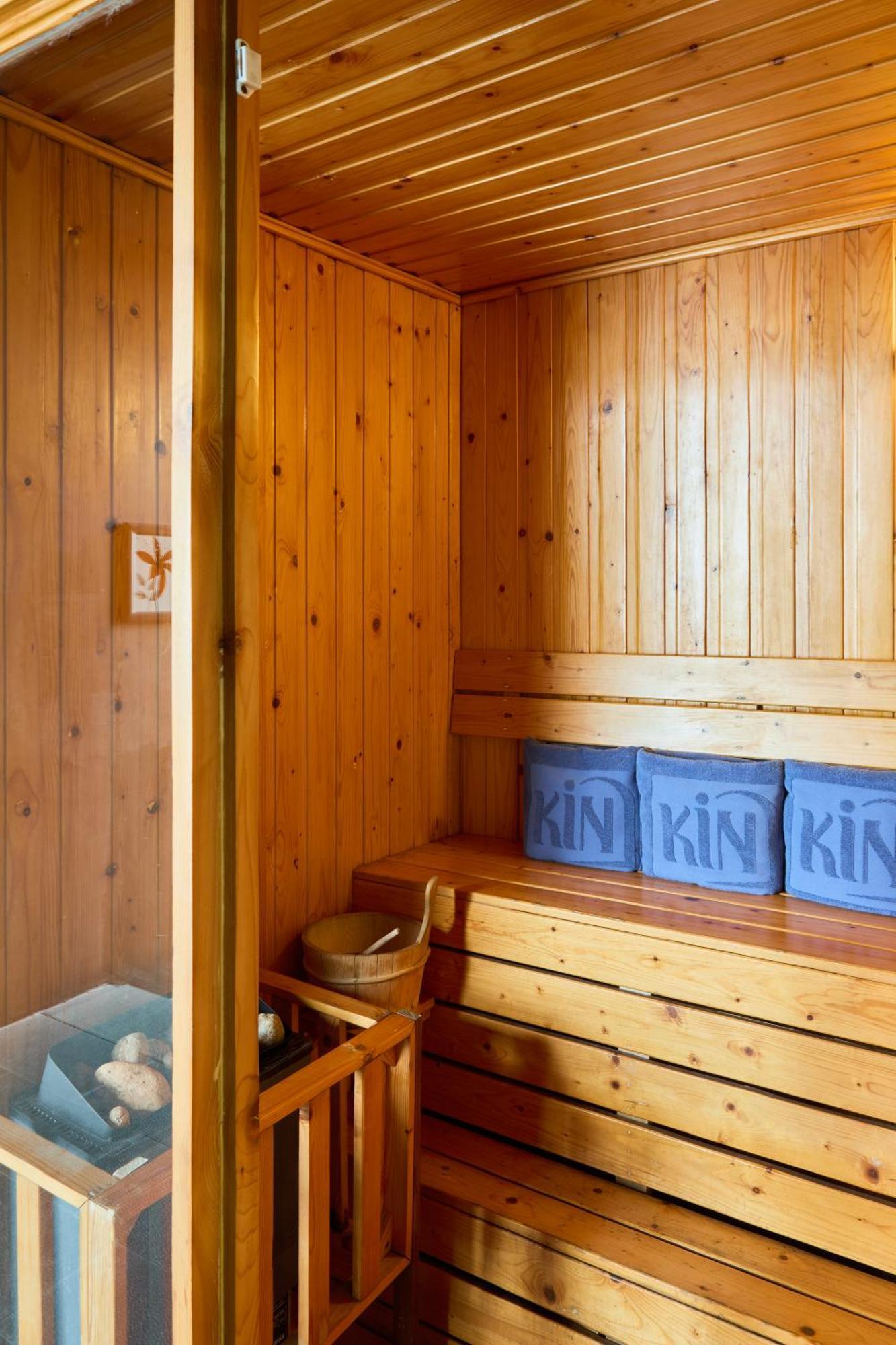 Hotel Kin Thi Sach 4*