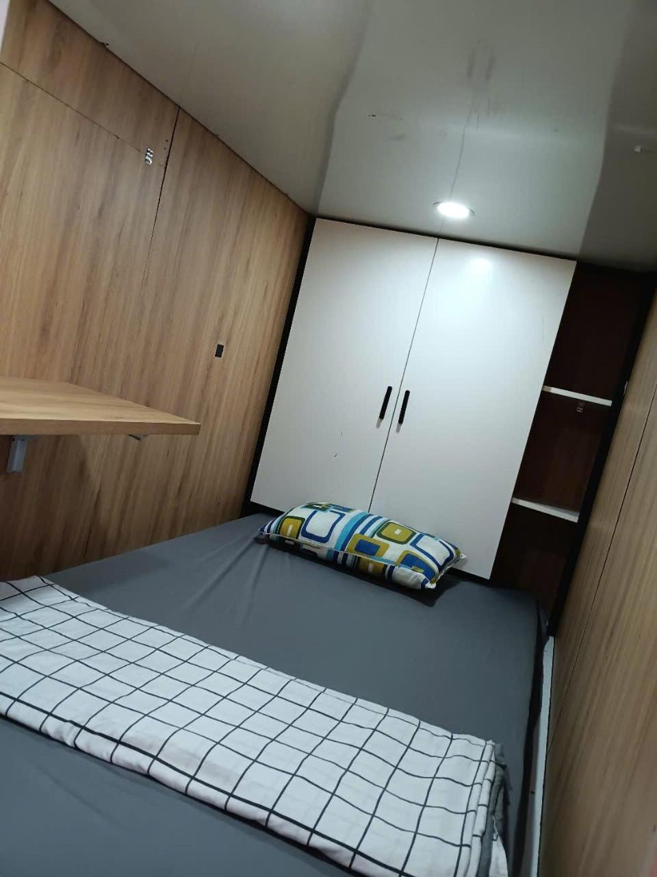 Capsule hotel Hop Ngu 1 Khach At Vinhome Grand Park *