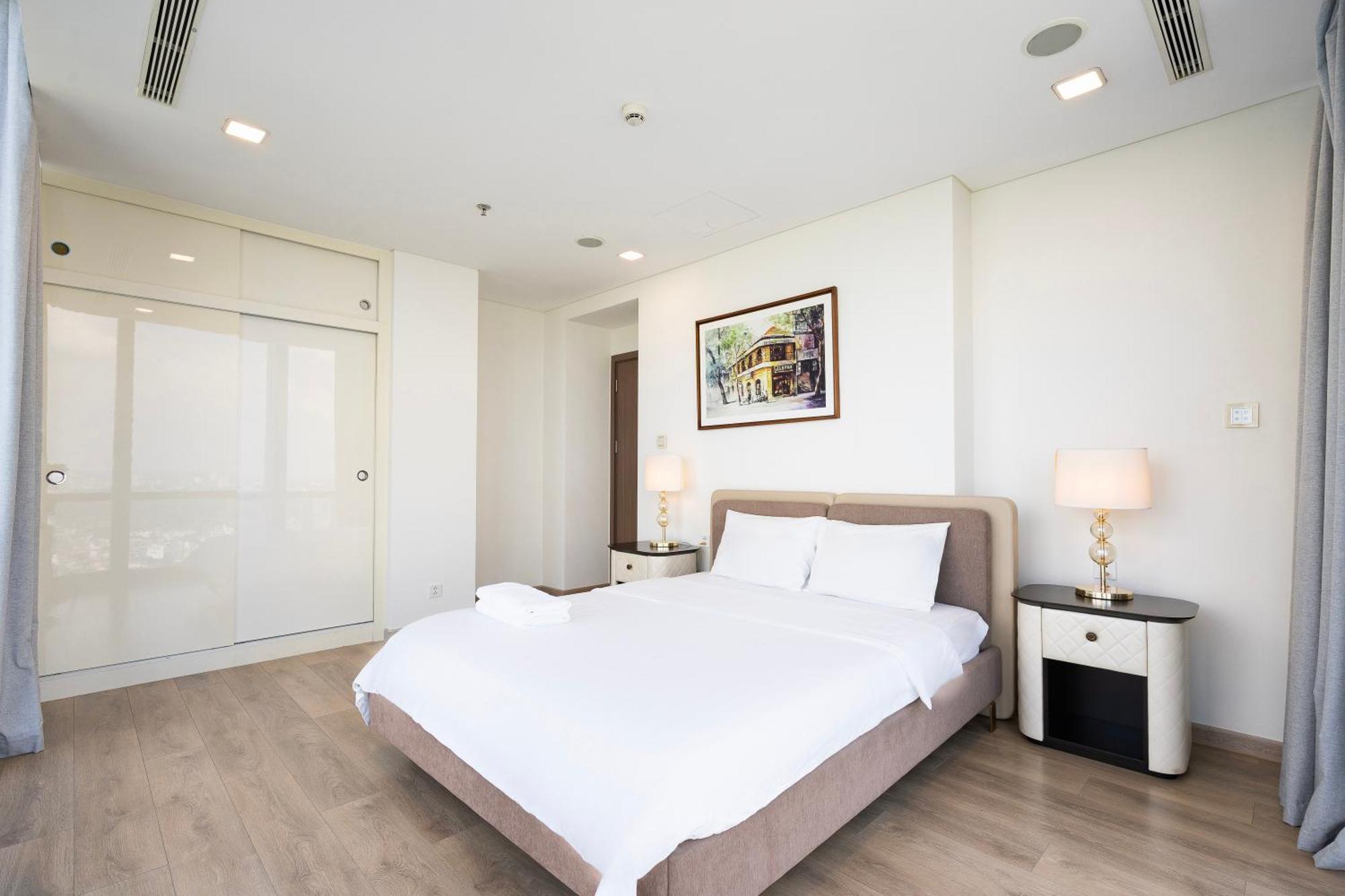Aparthotel Premier Landmark 81 - Luxury Residences 4*
