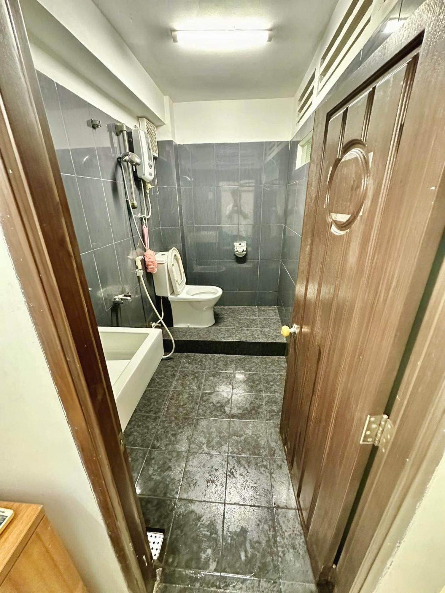 39 Nguyen Trai Apartment
