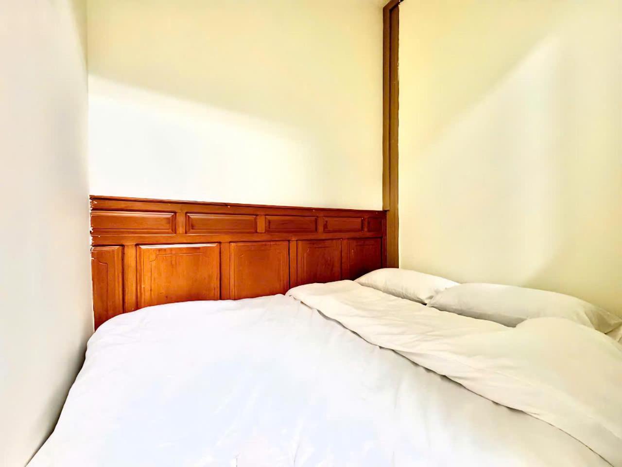 2br Private Kitchen At 2nd Floor Near Canal Ho Chi Minh City