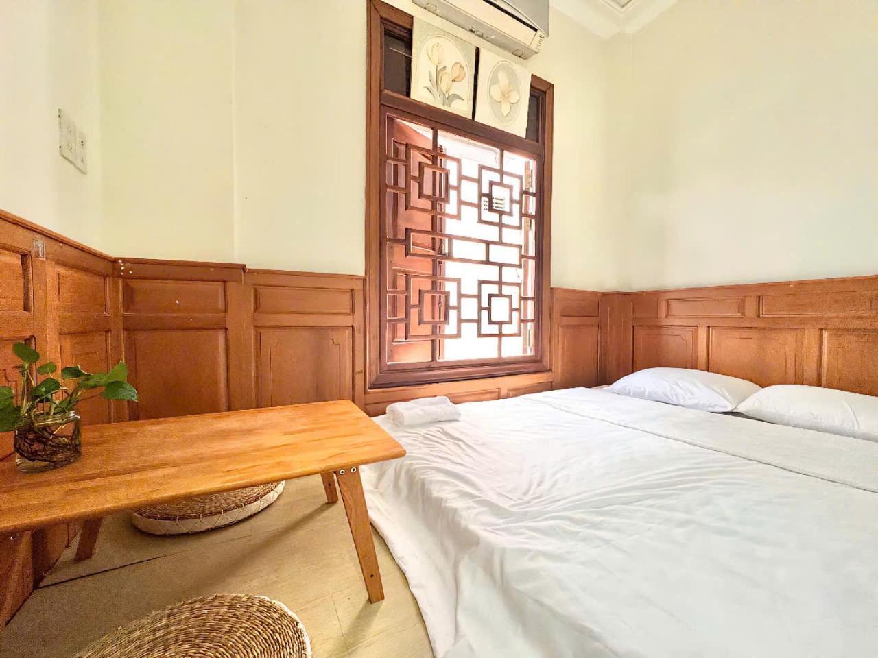 Apartment 2br Private Kitchen At 2nd Floor Near Canal Ho Chi Minh City