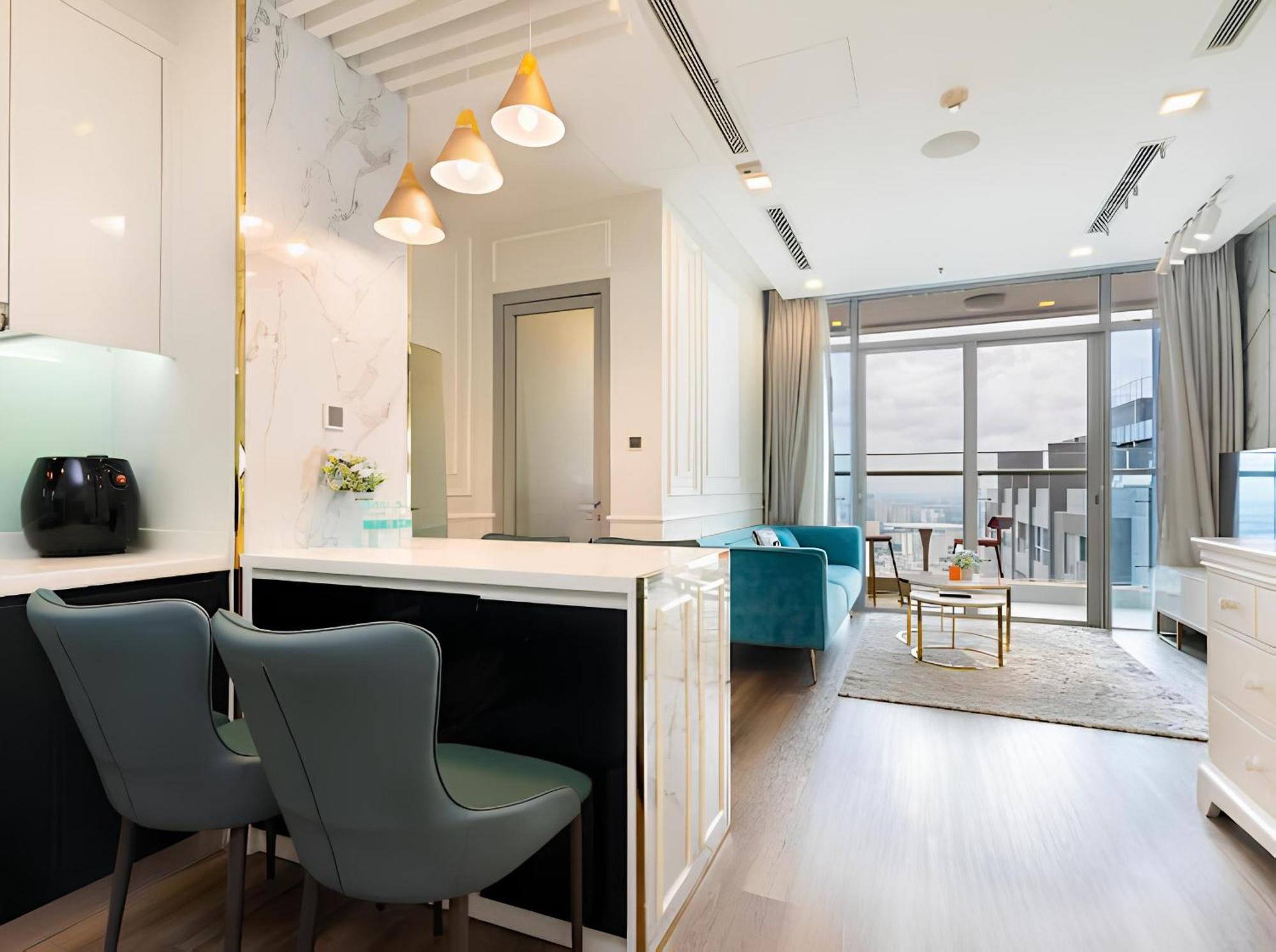 Oasis Landmark Apartment *