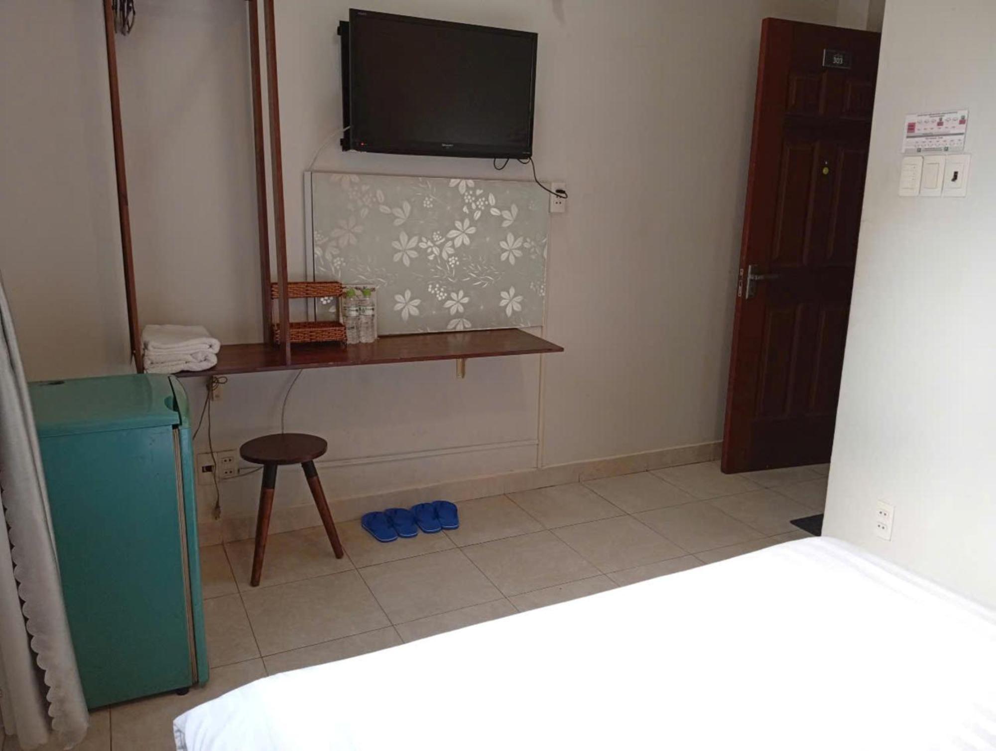 Acorn Hotel Hotel 2*