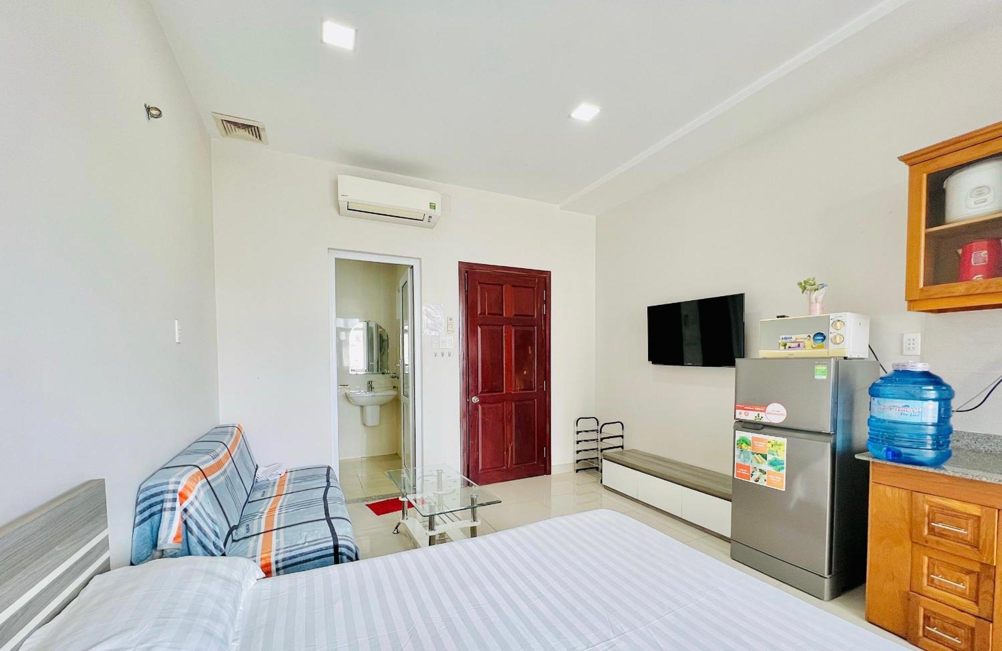 Emerald Apartment