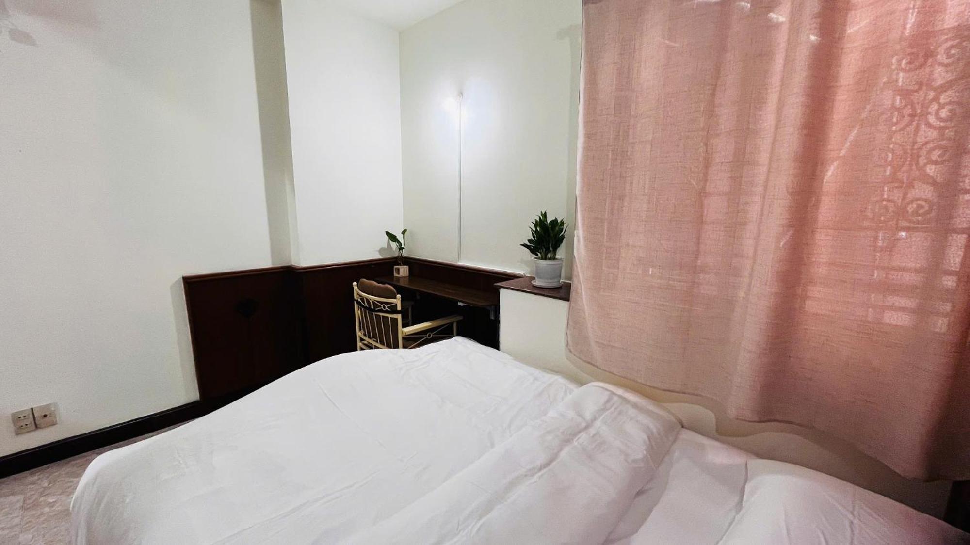 Homestay Lux Saigon Center *