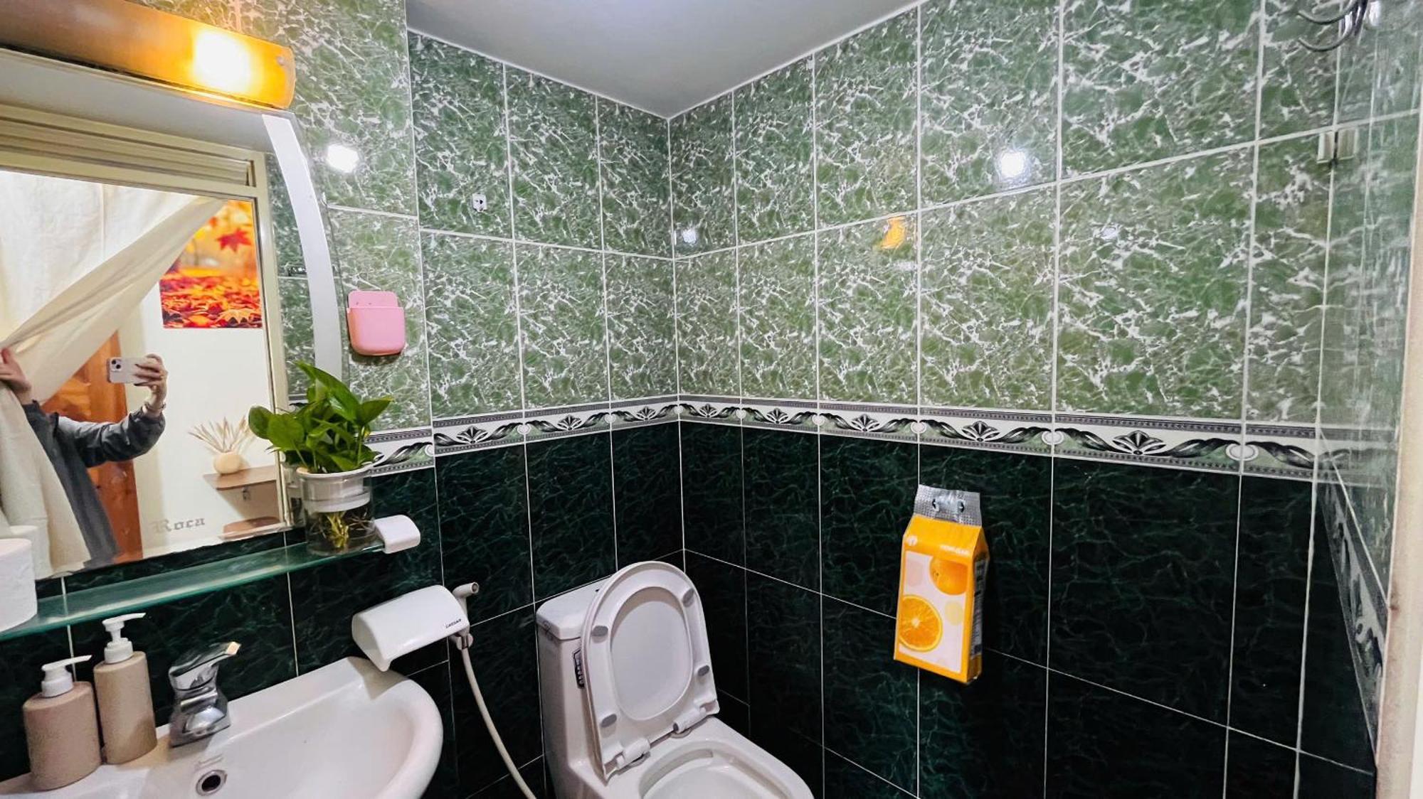 Lux Saigon Center Homestay *