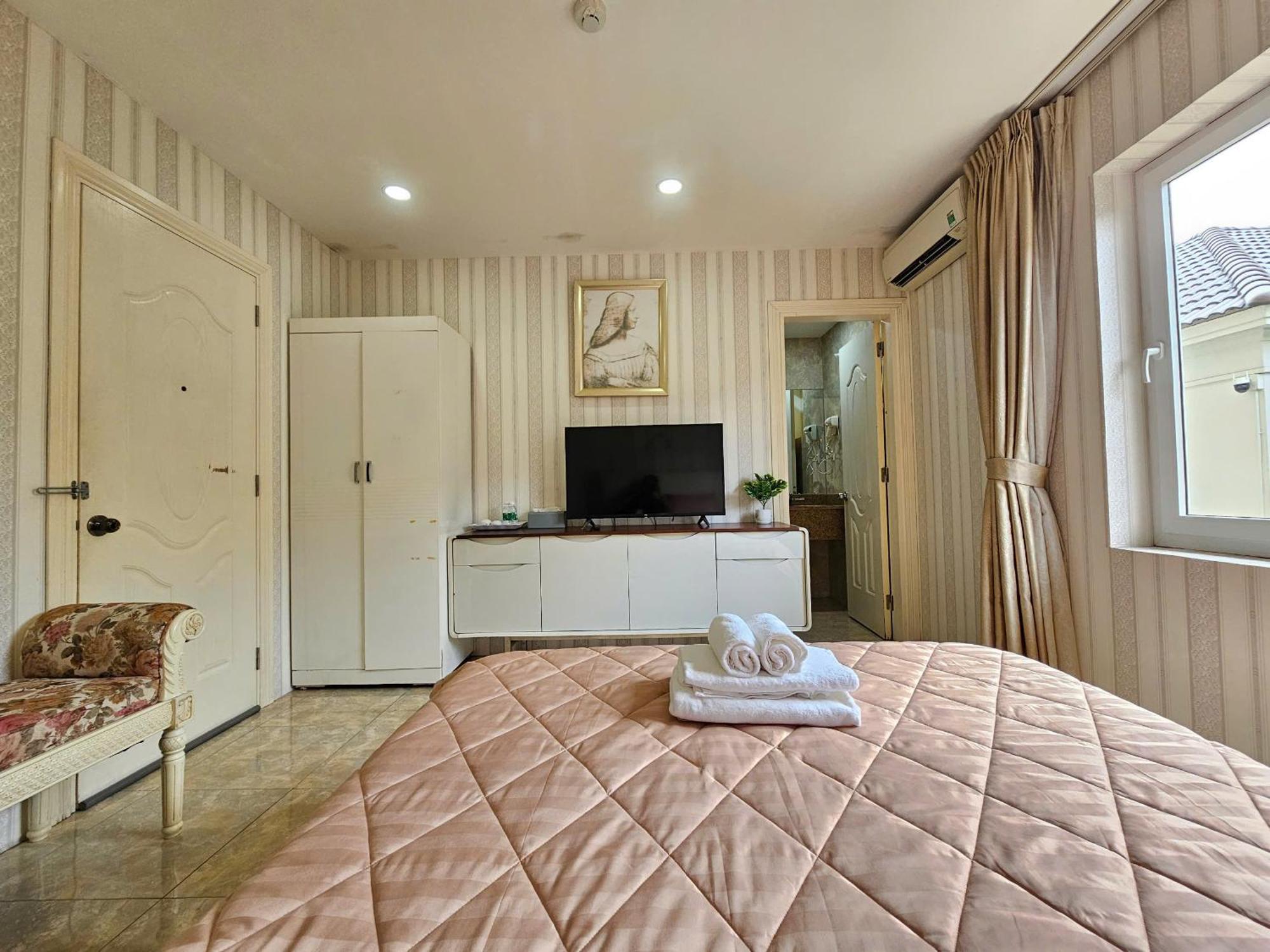 Win & Hotel