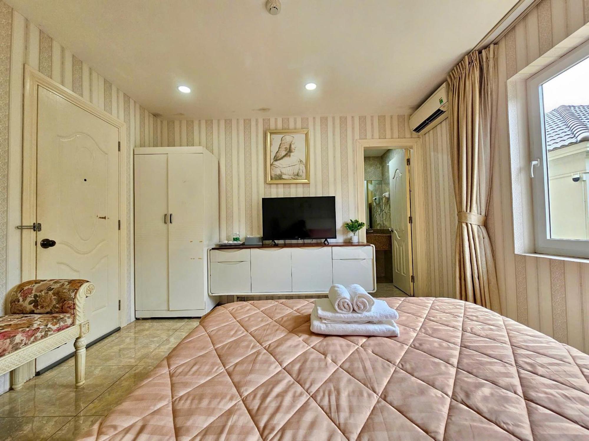 Win & Hotel
