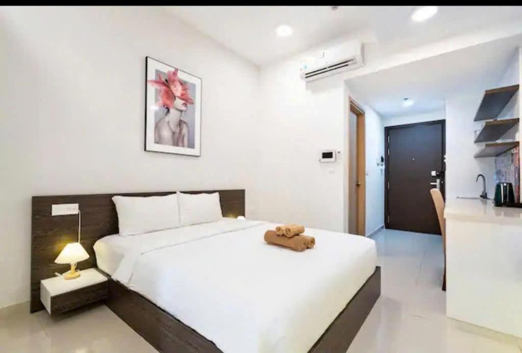 Rivergate, 1 Bedroom Center *