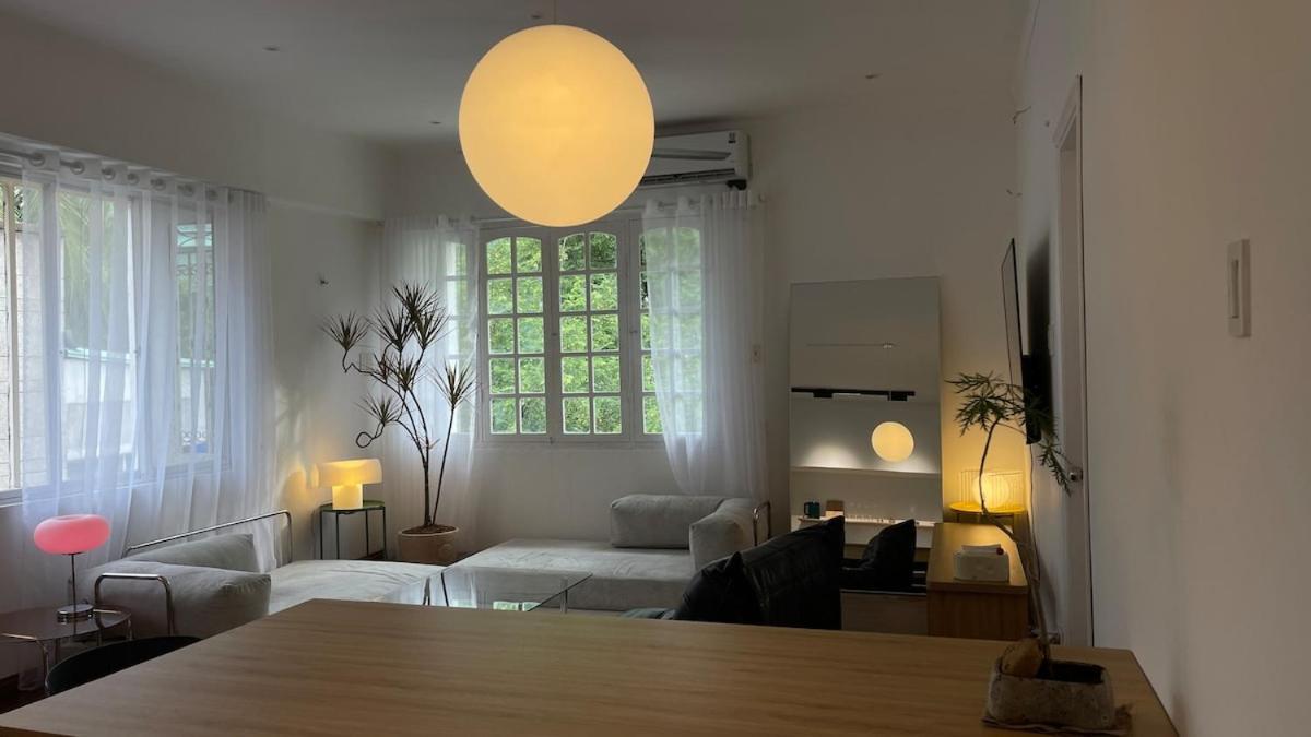 Elegant 2br 2baths In Historic Building Ho Chi Minh City