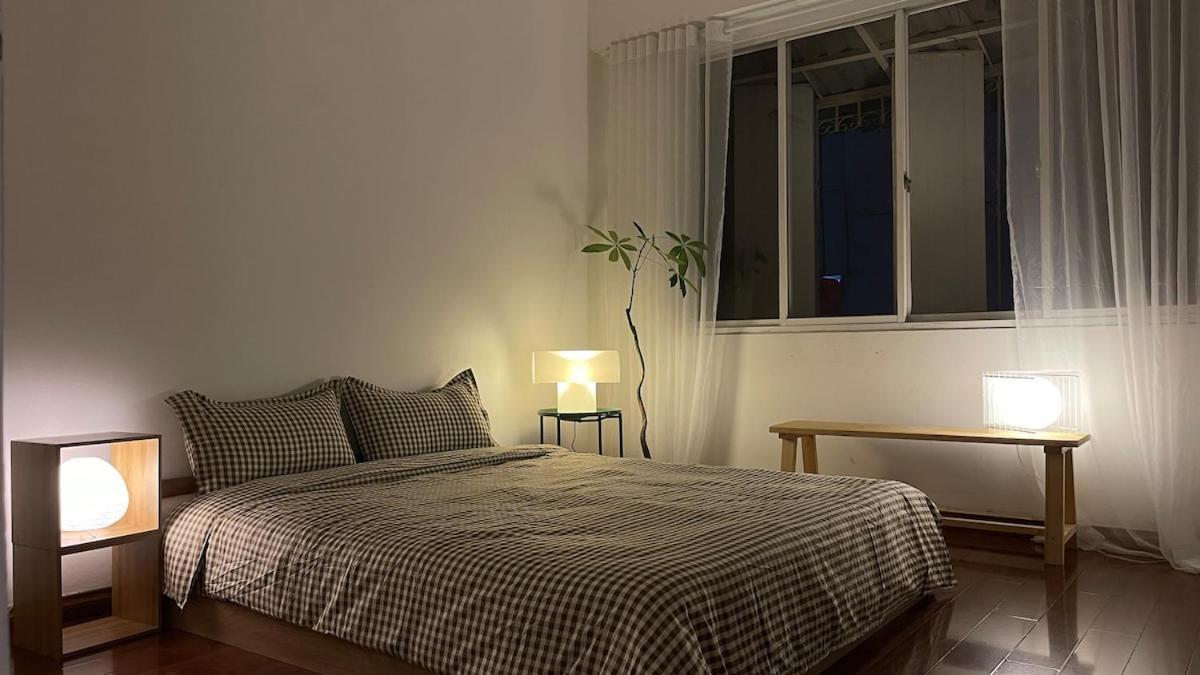 Elegant 2br 2baths In Historic Building Apartment *
