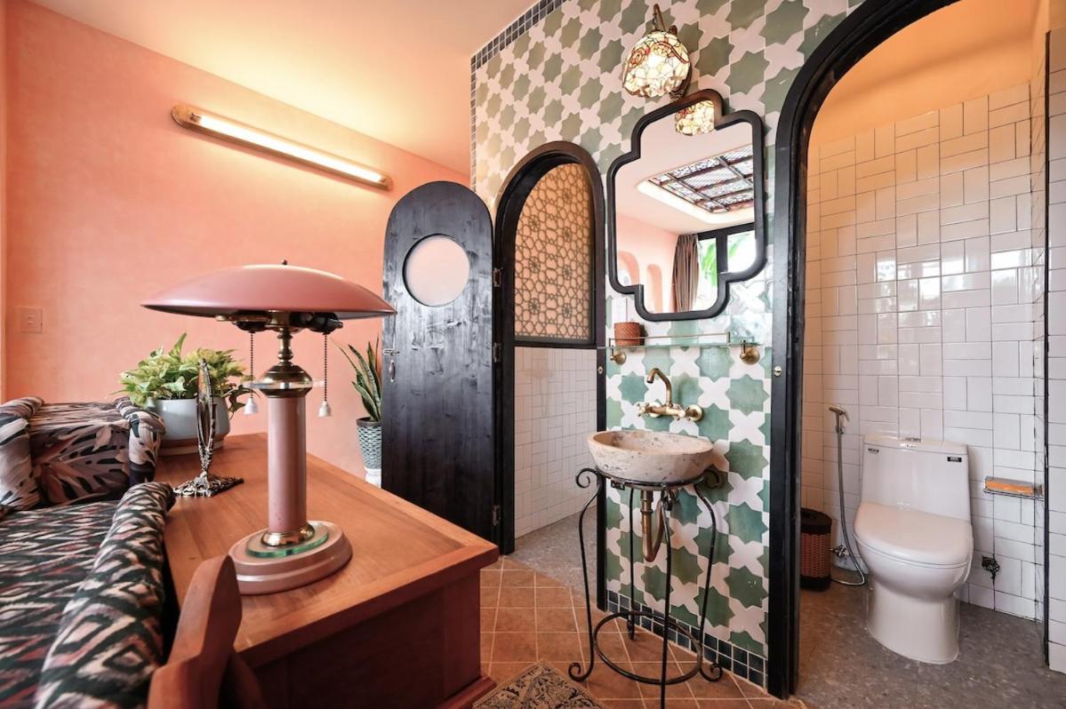 Apartment Glorious Rooftop Hidden Marble