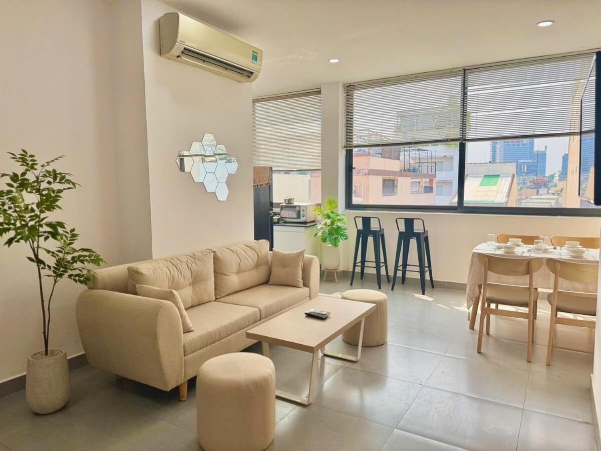 New - Spacious - Cozy 2brs - Hcmc Center *