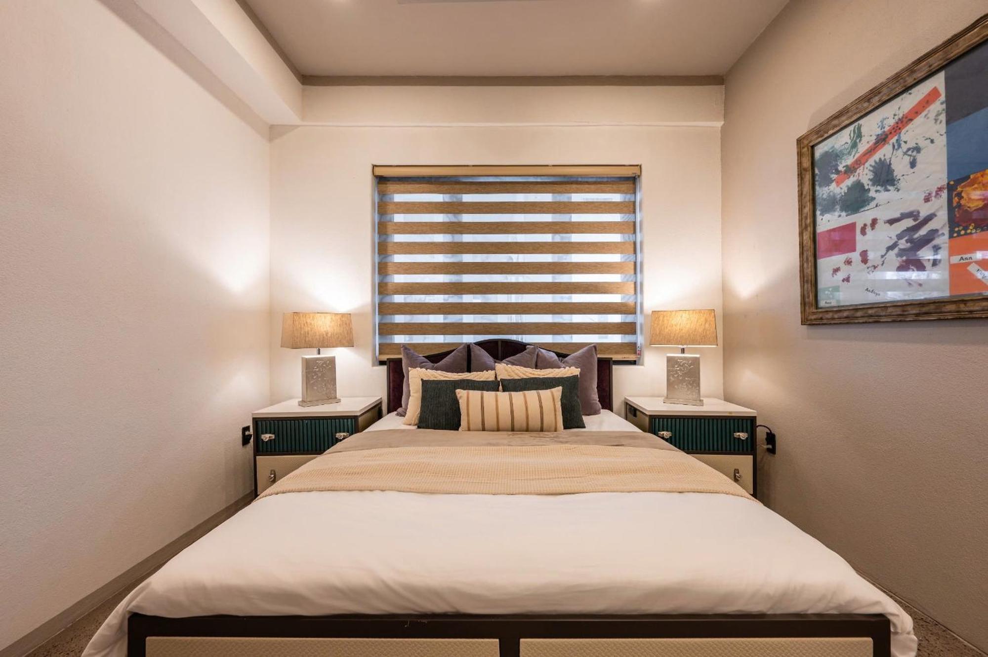 Amber's Penhouse - Luxury - Thao Dien Villa *