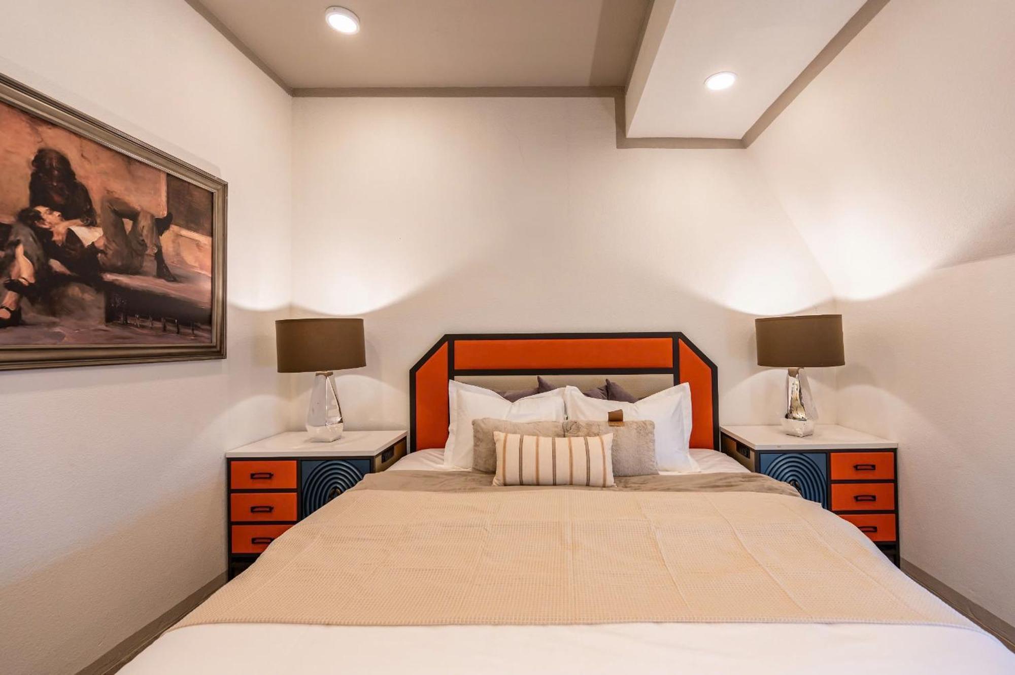 Vila Amber's Penhouse - Luxury - Thao Dien *