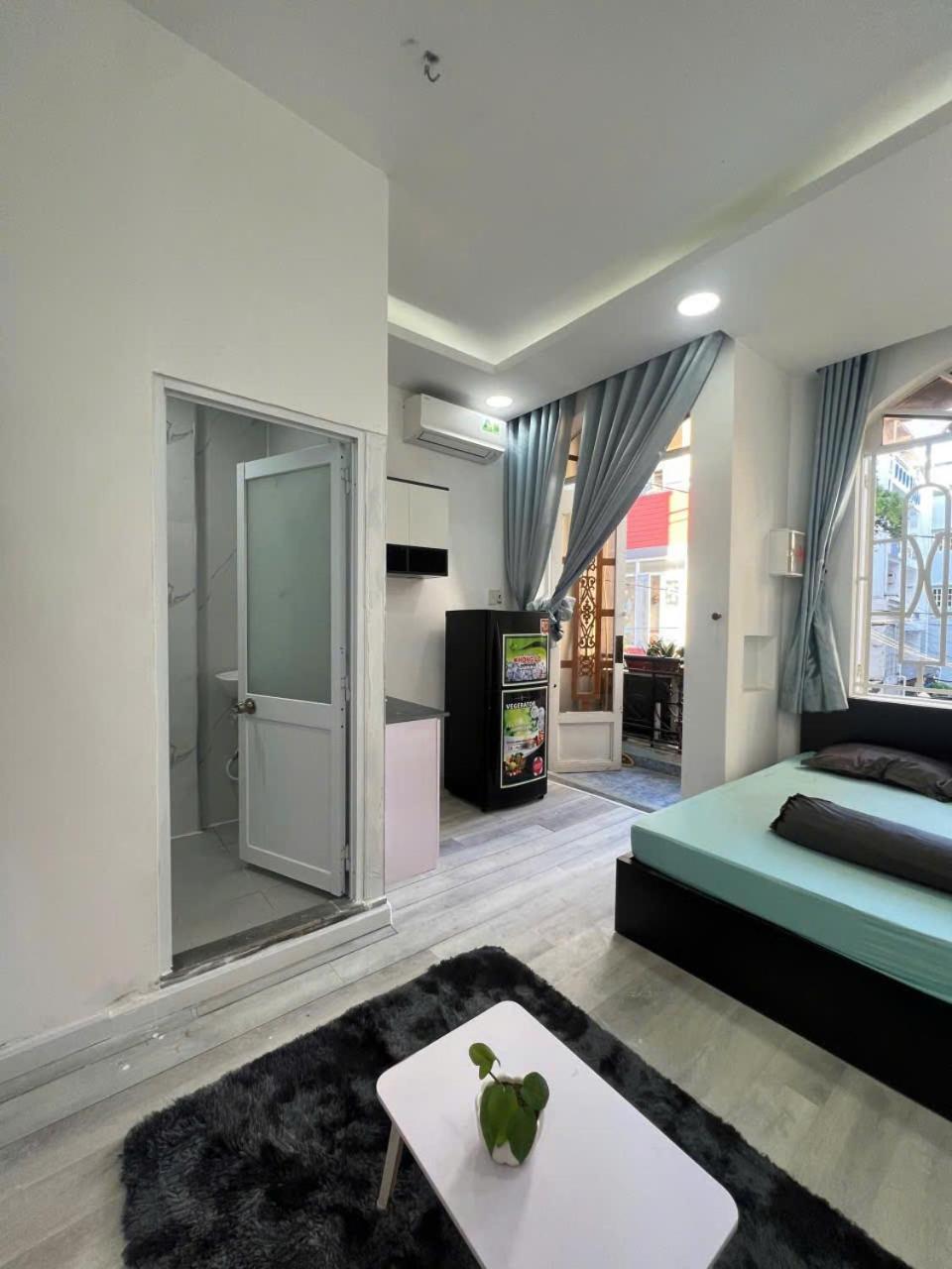 120a Nguyen Thanh Tuyen Ho Chi Minh City