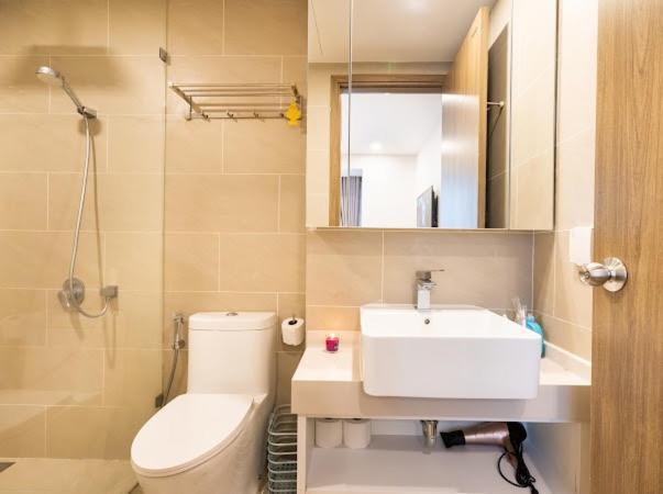 River Panorama 2bedroom, District 7, Riverview Netflix