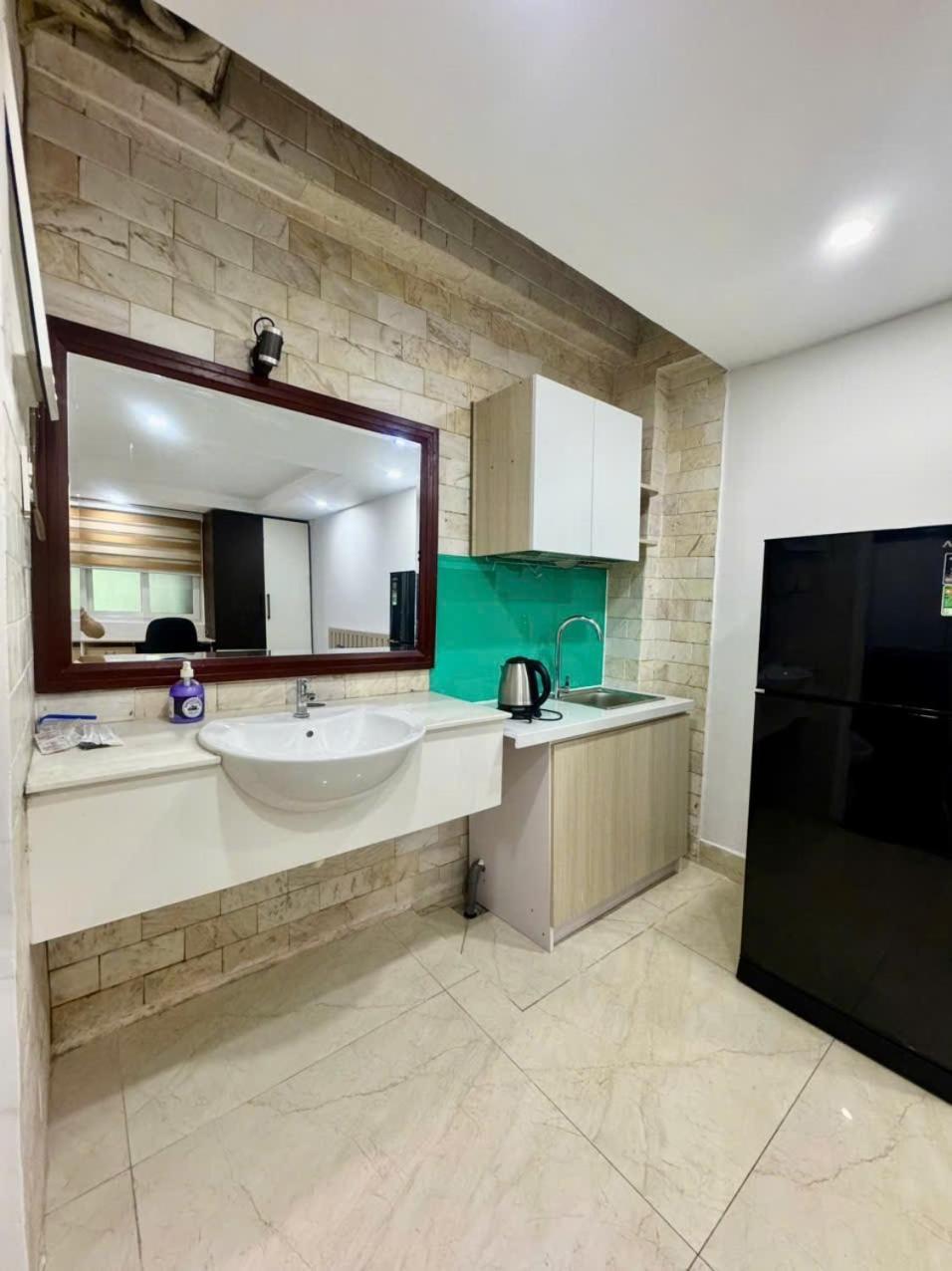 Apartment Pho Quang *