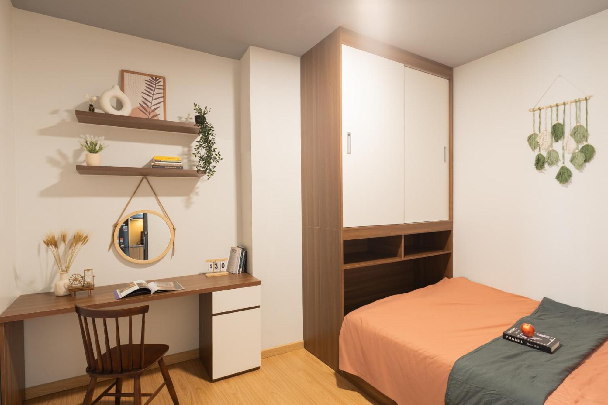 Apartment Hn Homes - Ho 2 Phong Ngu Day Du Noi That, View Song Duong Hoang Sa, Quan 1 *