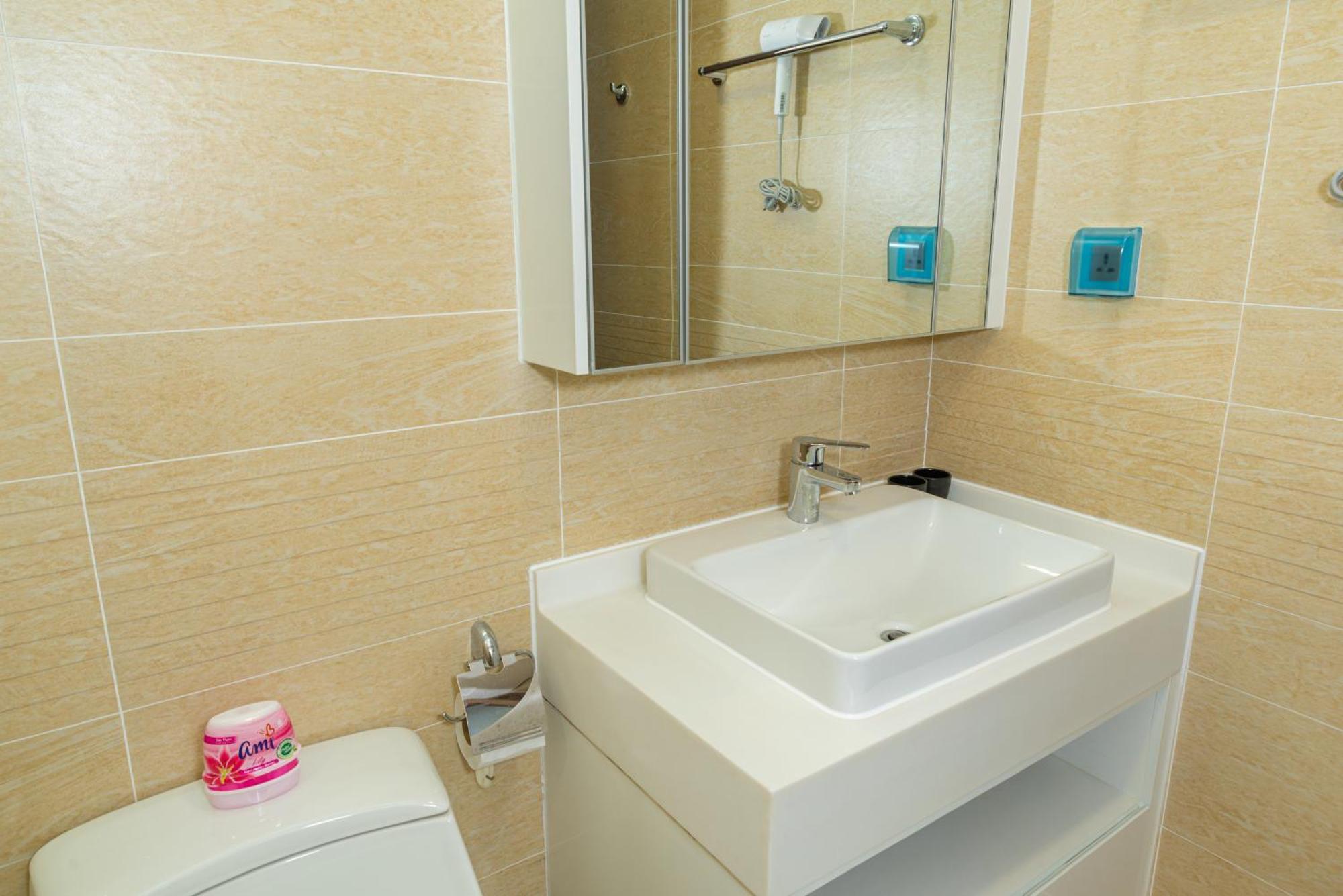 Vinhomes Park Collection Ix By Elevate Apartment Ho Chi Minh City