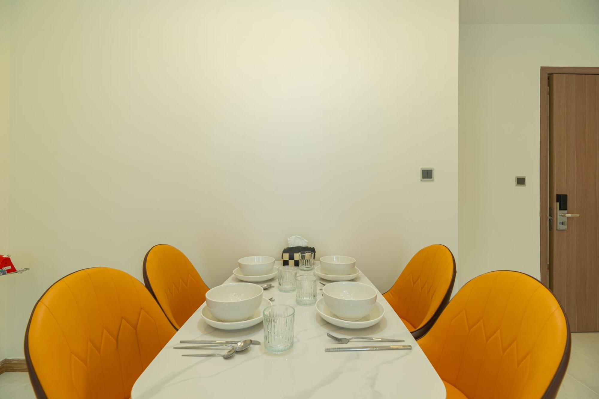 Vinhomes Park Collection Ix By Elevate Apartment