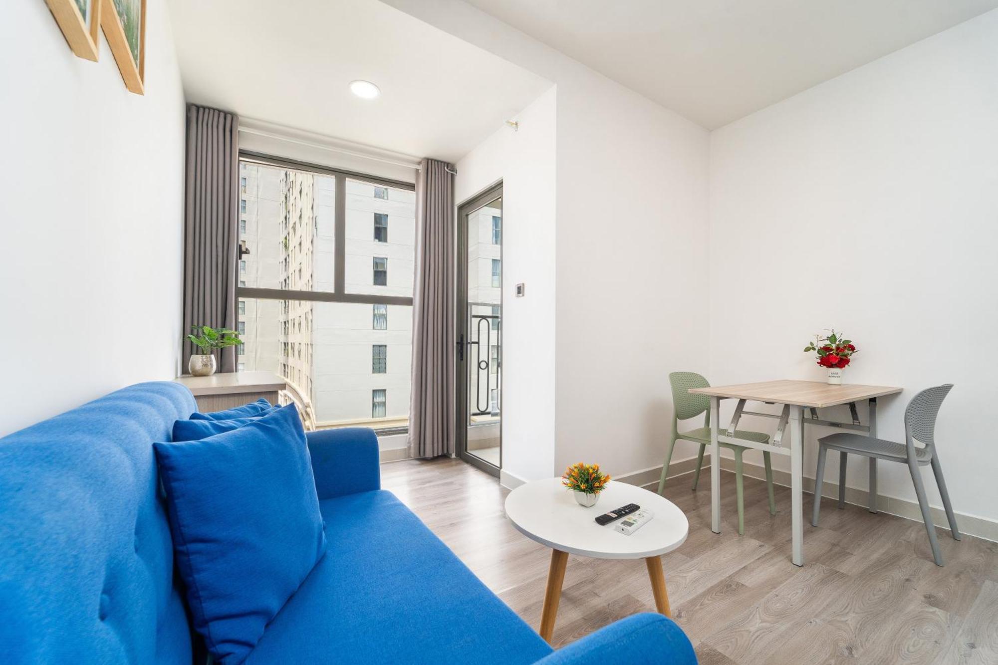 Modern Blue Retreat - Saigon Royal D4 - Hana * Ho Chi Minh City