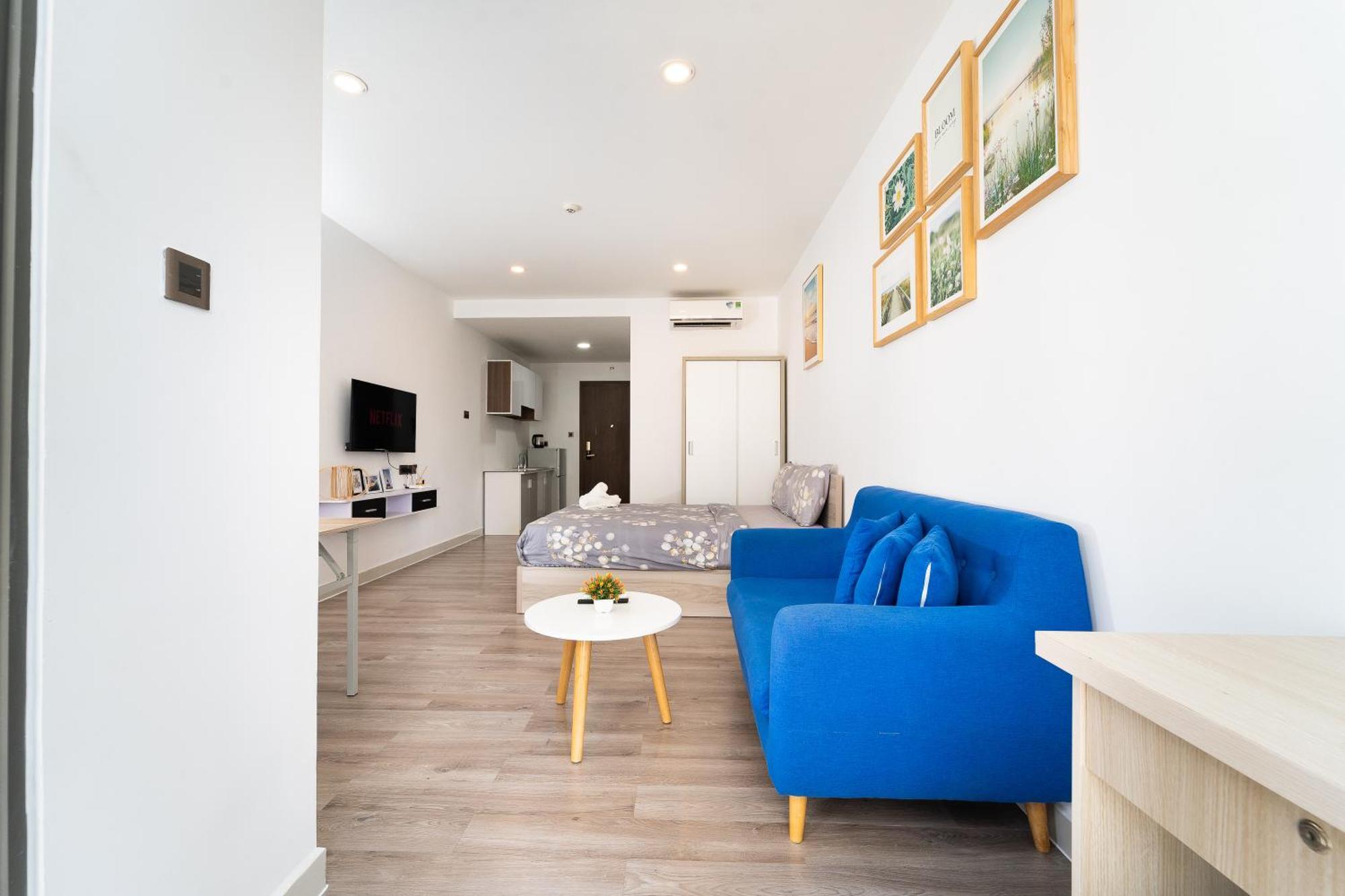 Modern Blue Retreat - Saigon Royal D4 - Hana Ho Chi Minh City
