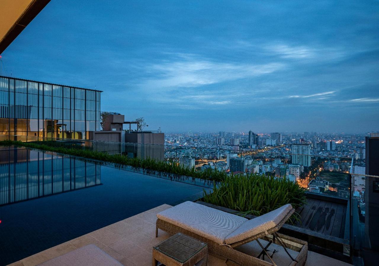 The Fabulous Marq - Host By Thomas * Ho Chi Minh City