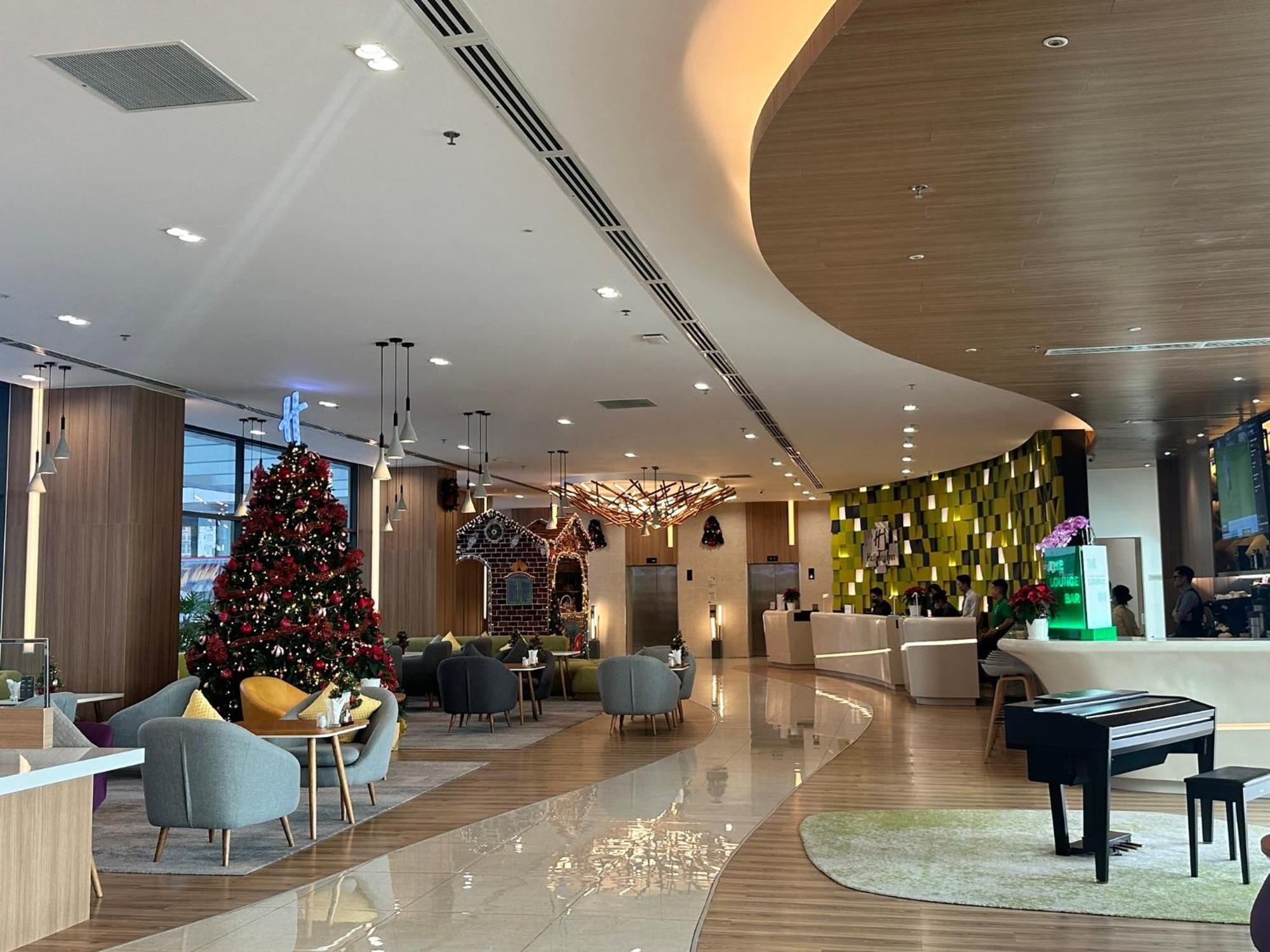 Republic Plaza Airport Tan Son Nhat Ho Chi Minh City