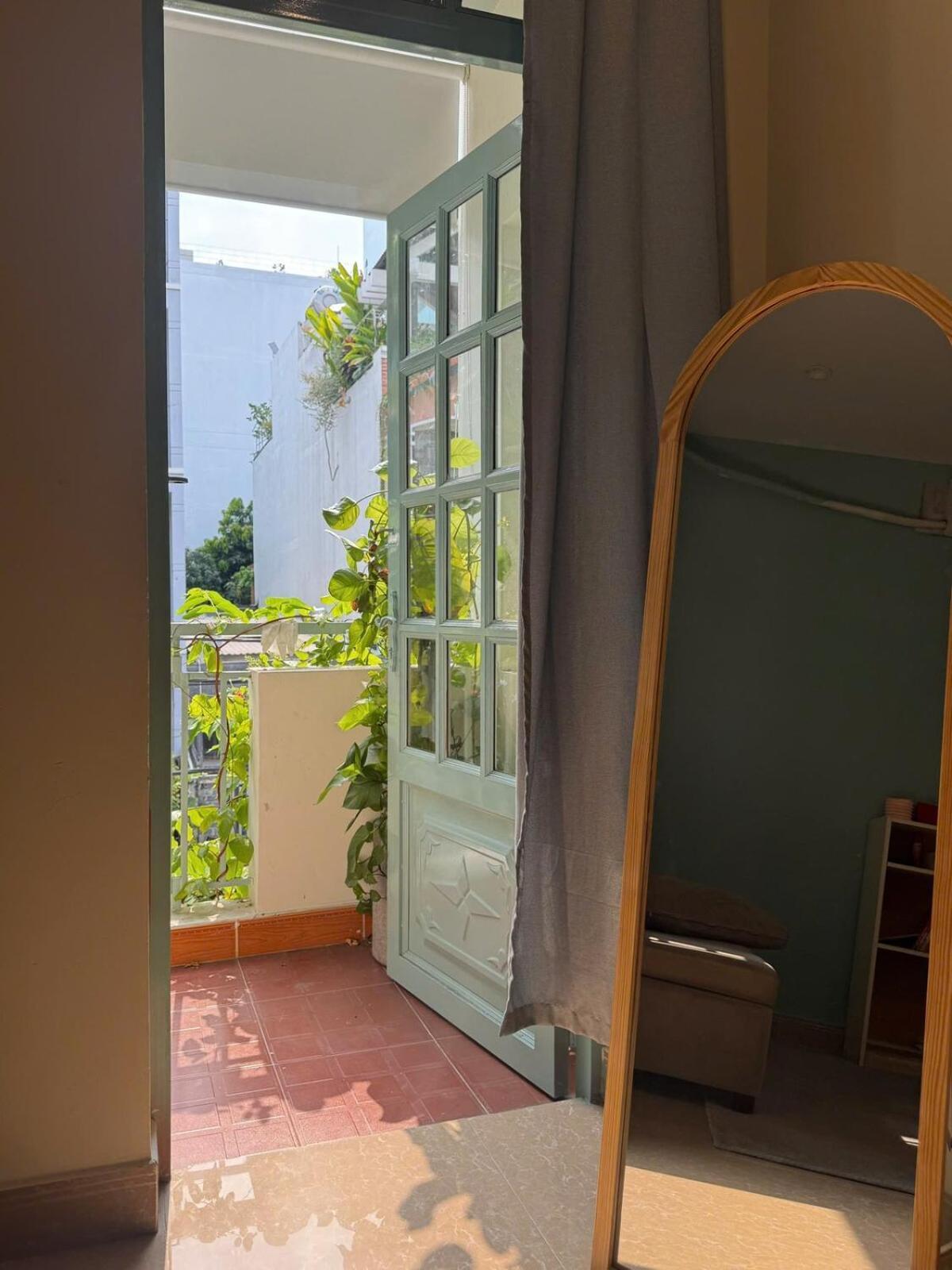 Cozzy With Balcony In Thao Dien - D2 - Giang Nam House Apartment Ho Chi Minh City